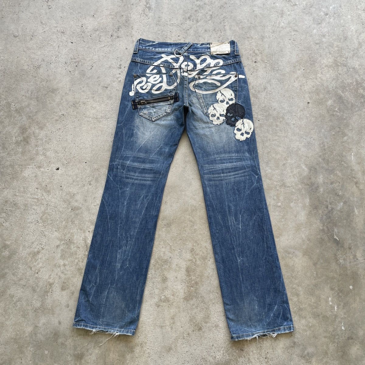 If Six Was Nine Vintage Japan Jeans Skulls Distressed Faded Denim Pants W32 Size US 32 / EU 48 - 1 Thumbnail