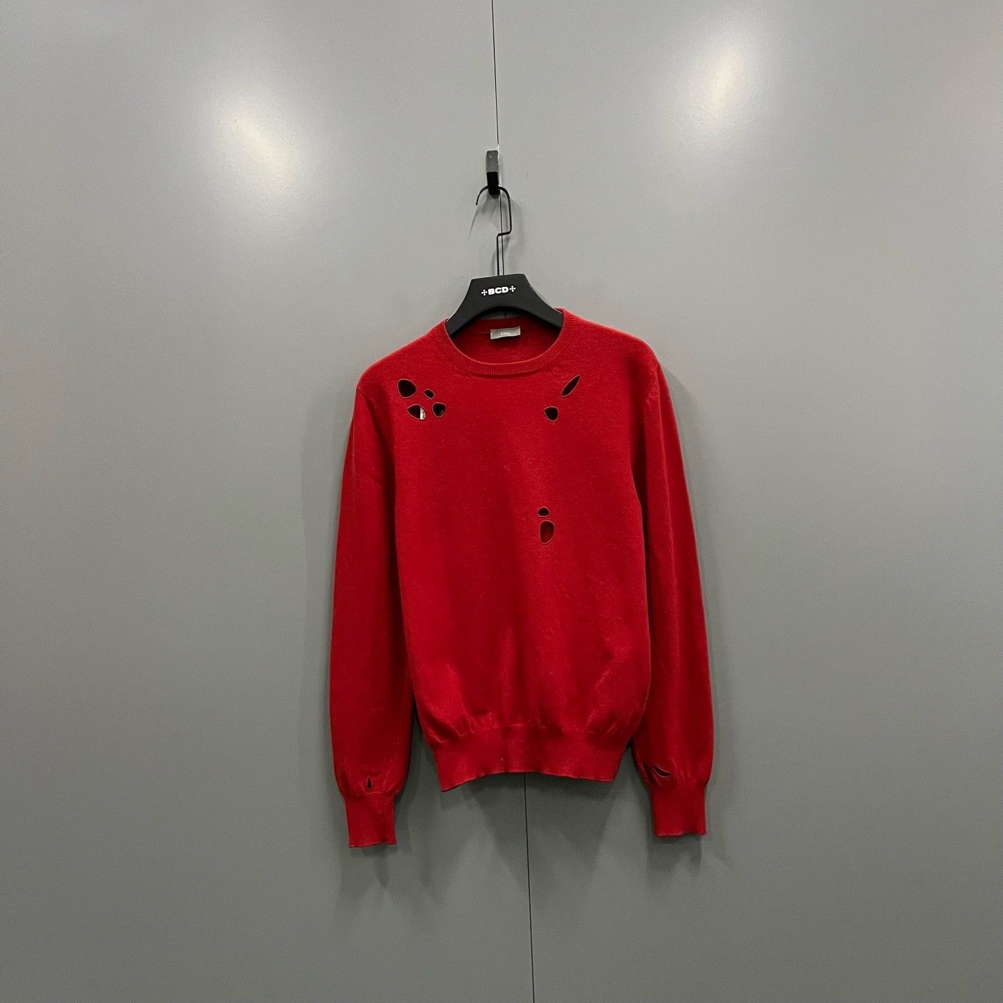 Dior Dior Distressed Red Sweater S Women Size S / US 4 / IT 40 - 1 Thumbnail