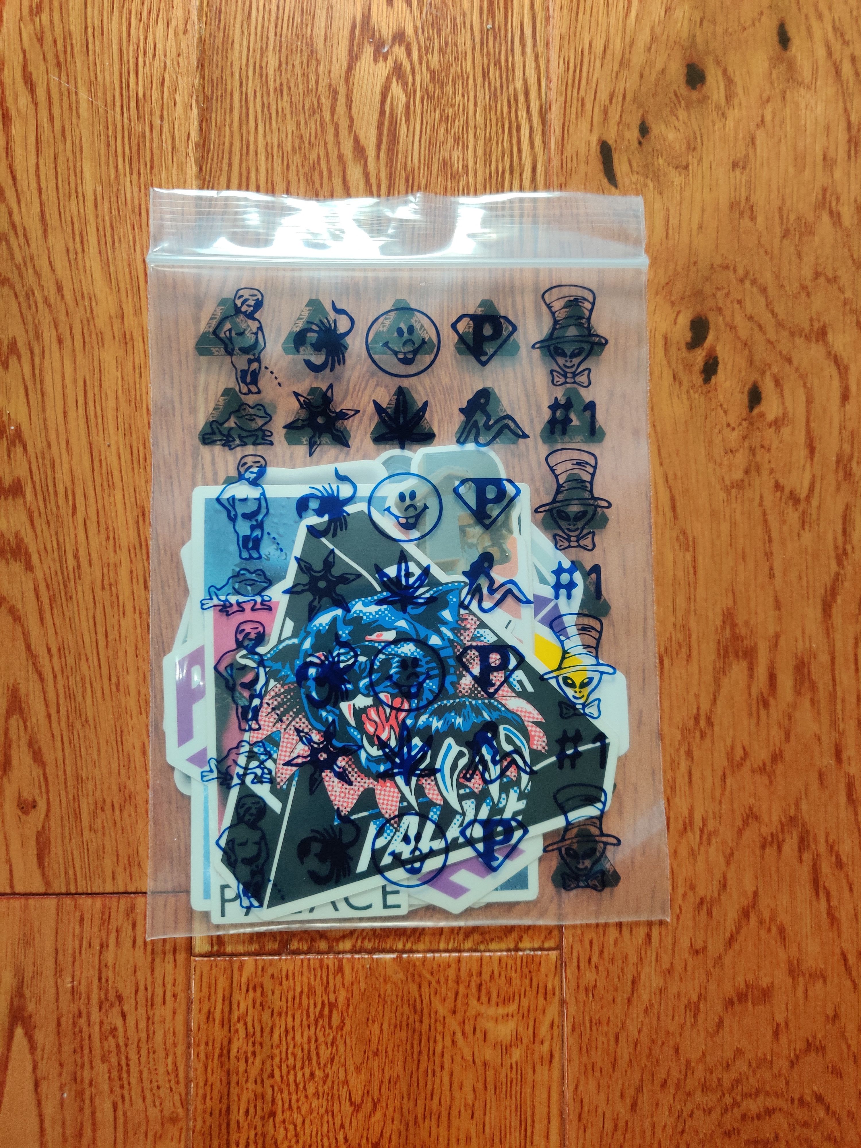 Palace 2019 f/w Ultimo sticker pack Size ONE SIZE - 1 Preview