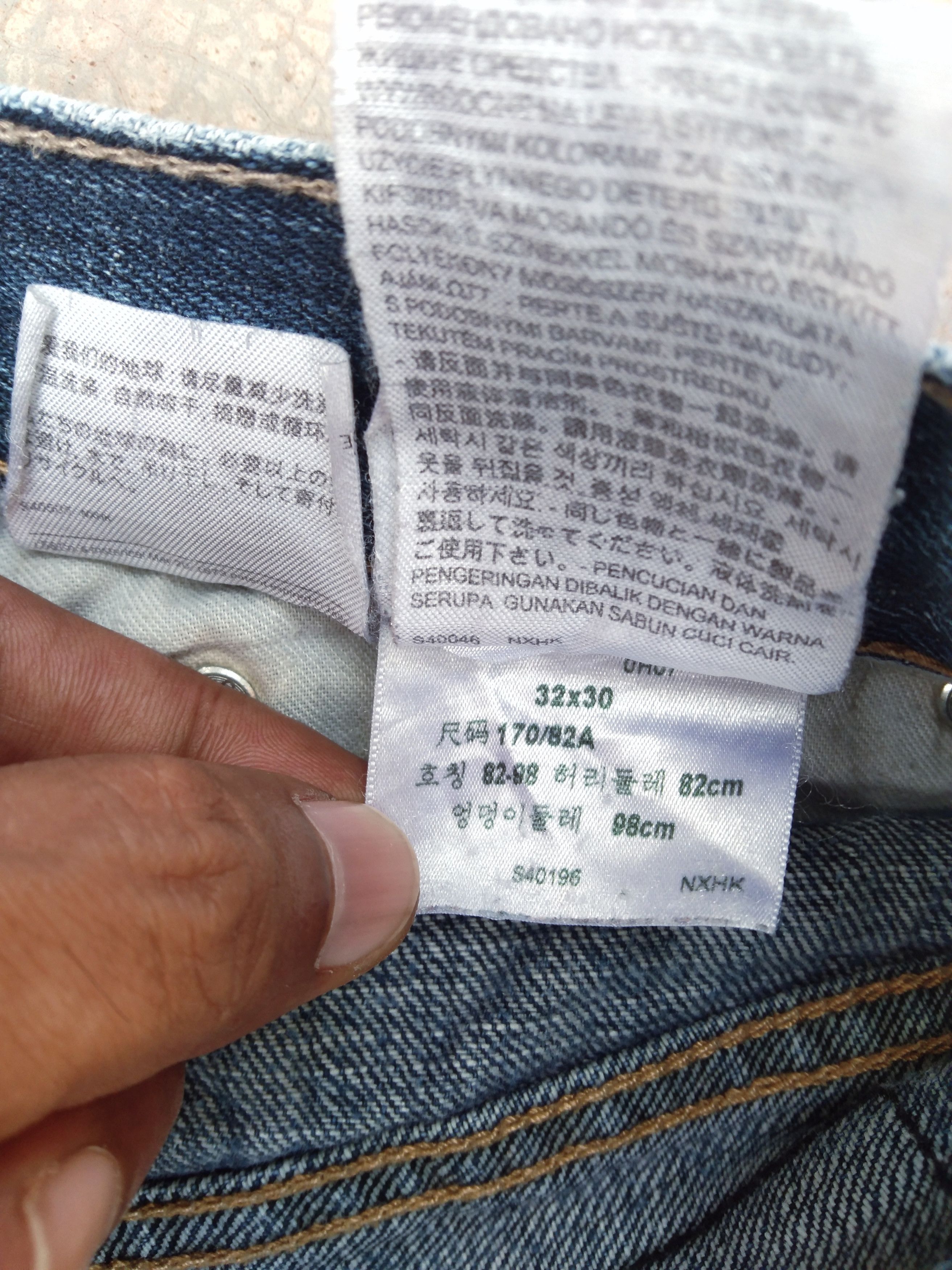 Jean × Levi's × Vintage Vintage Levis 514 Straight Leg Distressed Jeans 32x29 Size US 32 / EU 48 - 8 Thumbnail