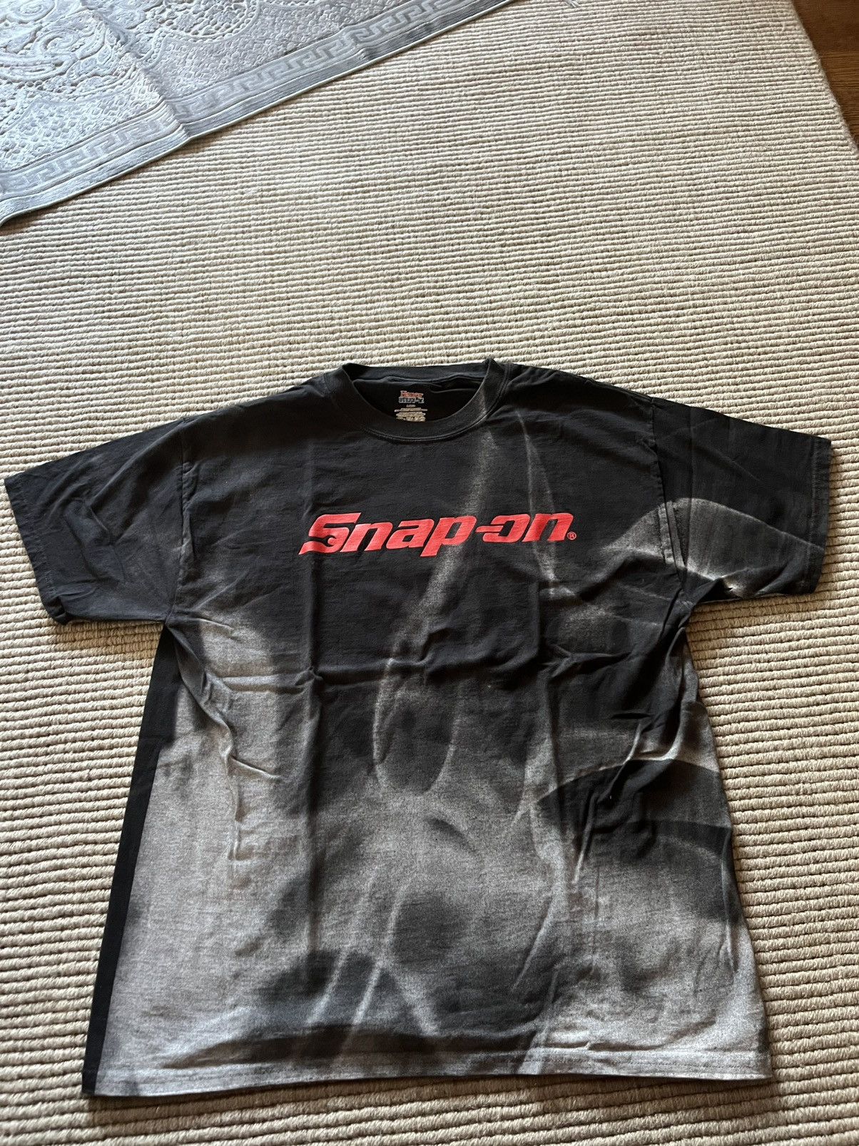 Hanes Snap-On Tee Size US L / EU 52-54 / 3 - 1 Thumbnail