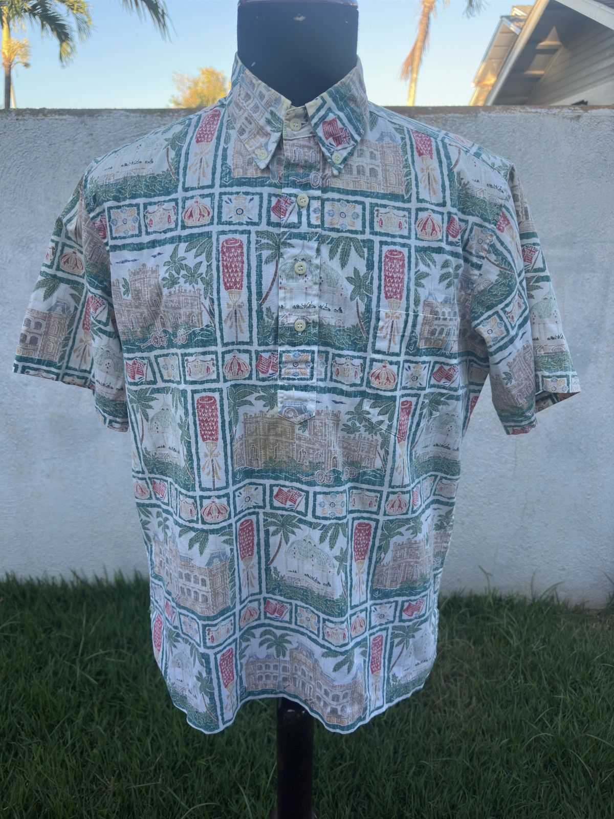 Reyn Spooner PreOwned Reyn Spooner Dietrich Varez Iolani Palace Men's M Size US M / EU 48-50 / 2 - 1 Thumbnail