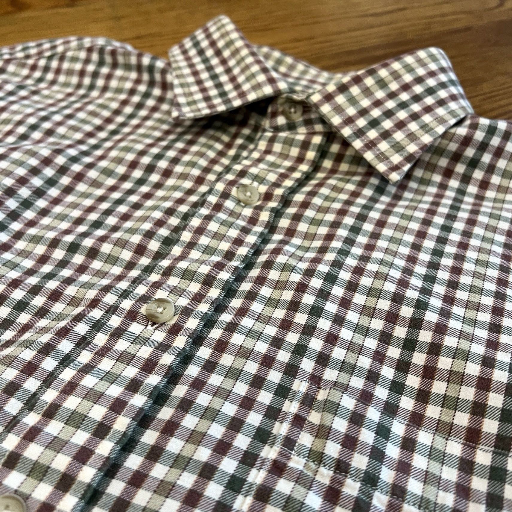 Vintage Viyella Shirt Men’s Size 16.5 Green Maroon Check Plaid Cotton Wool Blend Button-Up Long Sleeve Button-Down Collar Vintage Regular Men Size US L / EU 52-54 / 3 - 3 Thumbnail