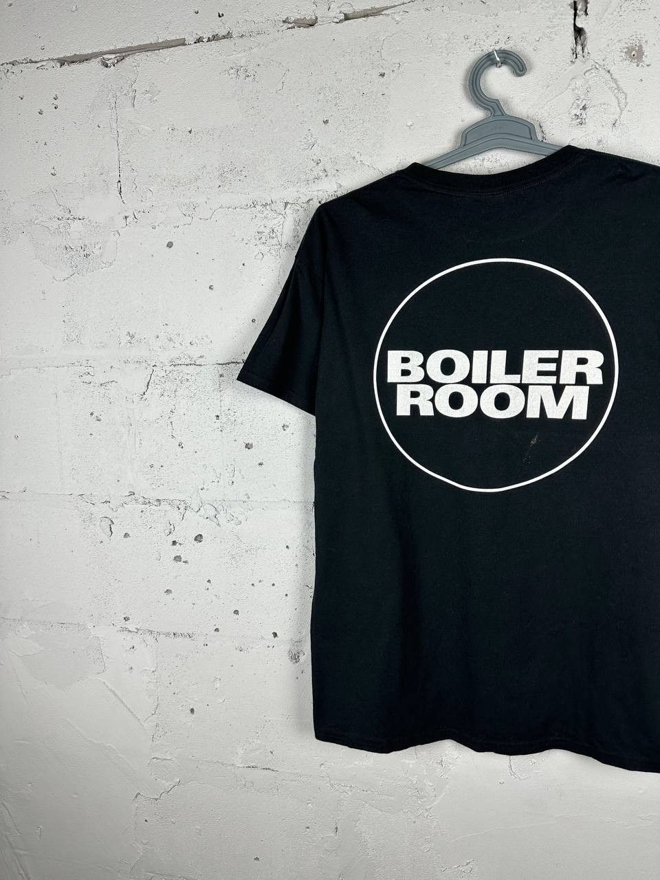 Boiler Room × Vintage STUFF Boiler Room big Logo Back T Shirt Black Size US L / EU 52-54 / 3 - 5 Thumbnail