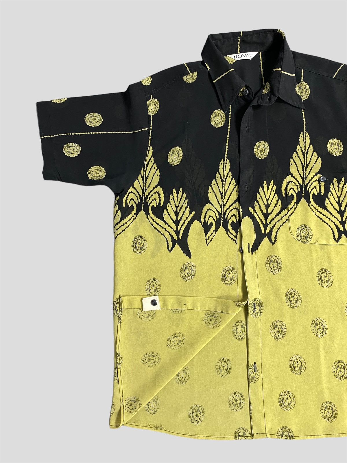 Japanese Brand × Vintage Yellow Peacock Tails Monolux Shirts Size US M / EU 48-50 / 2 - 3 Thumbnail