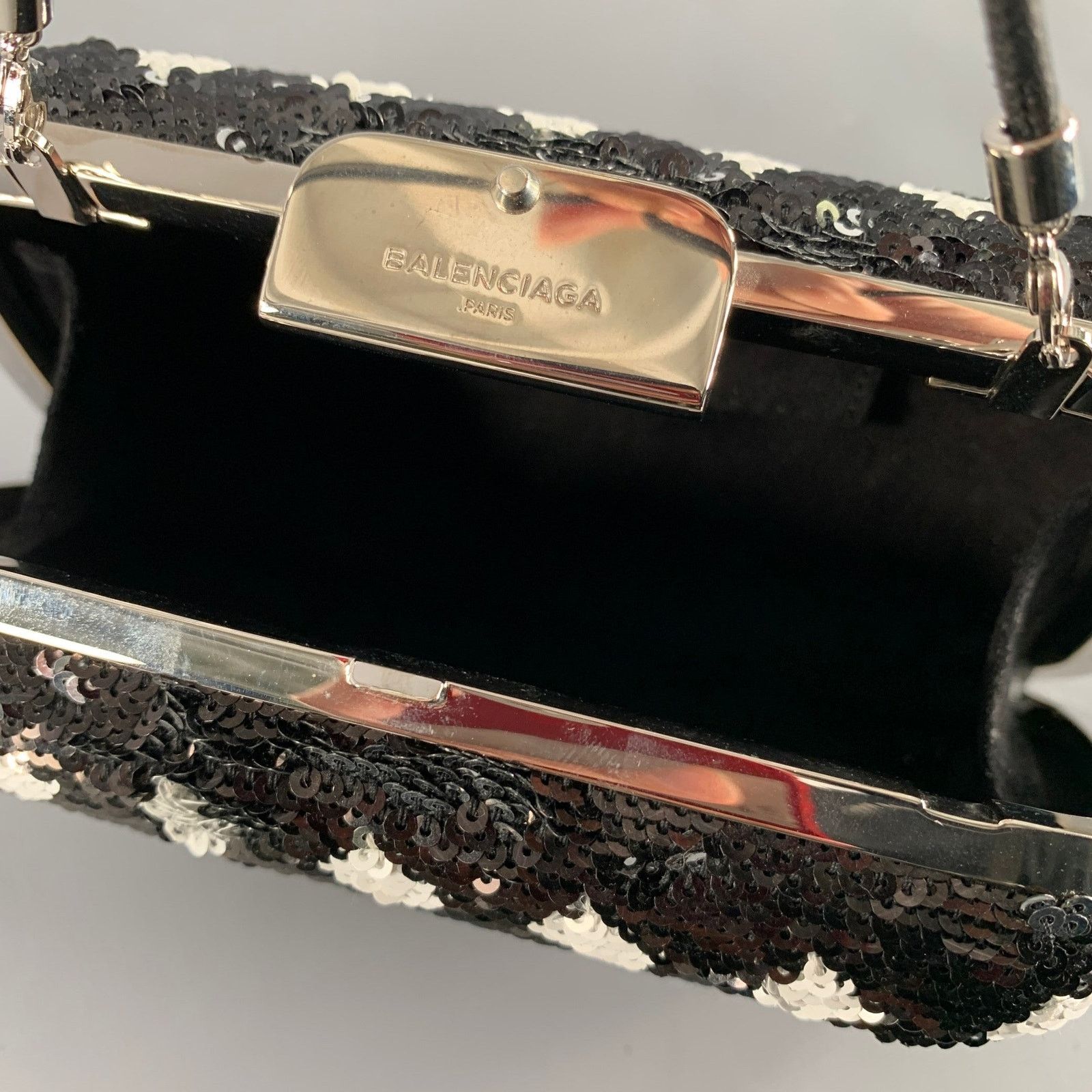 Balenciaga BALENCIAGA Black White Sequined Evening Handbag Size ONE SIZE - 6 Thumbnail