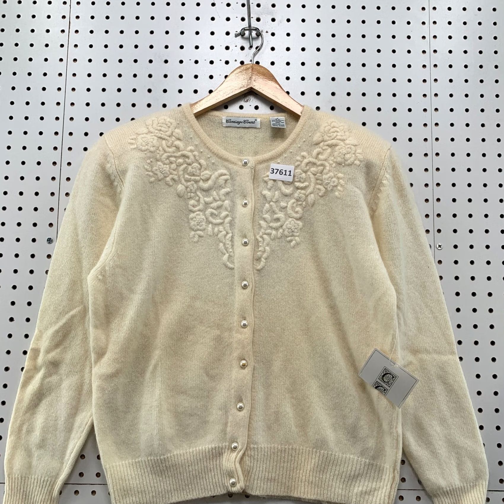Vintage VINTAGE Carriage Court Wool Angkor Button Cardigan Women Small Ivory Embroider Size S / US 4 / IT 40 - 2 Thumbnail