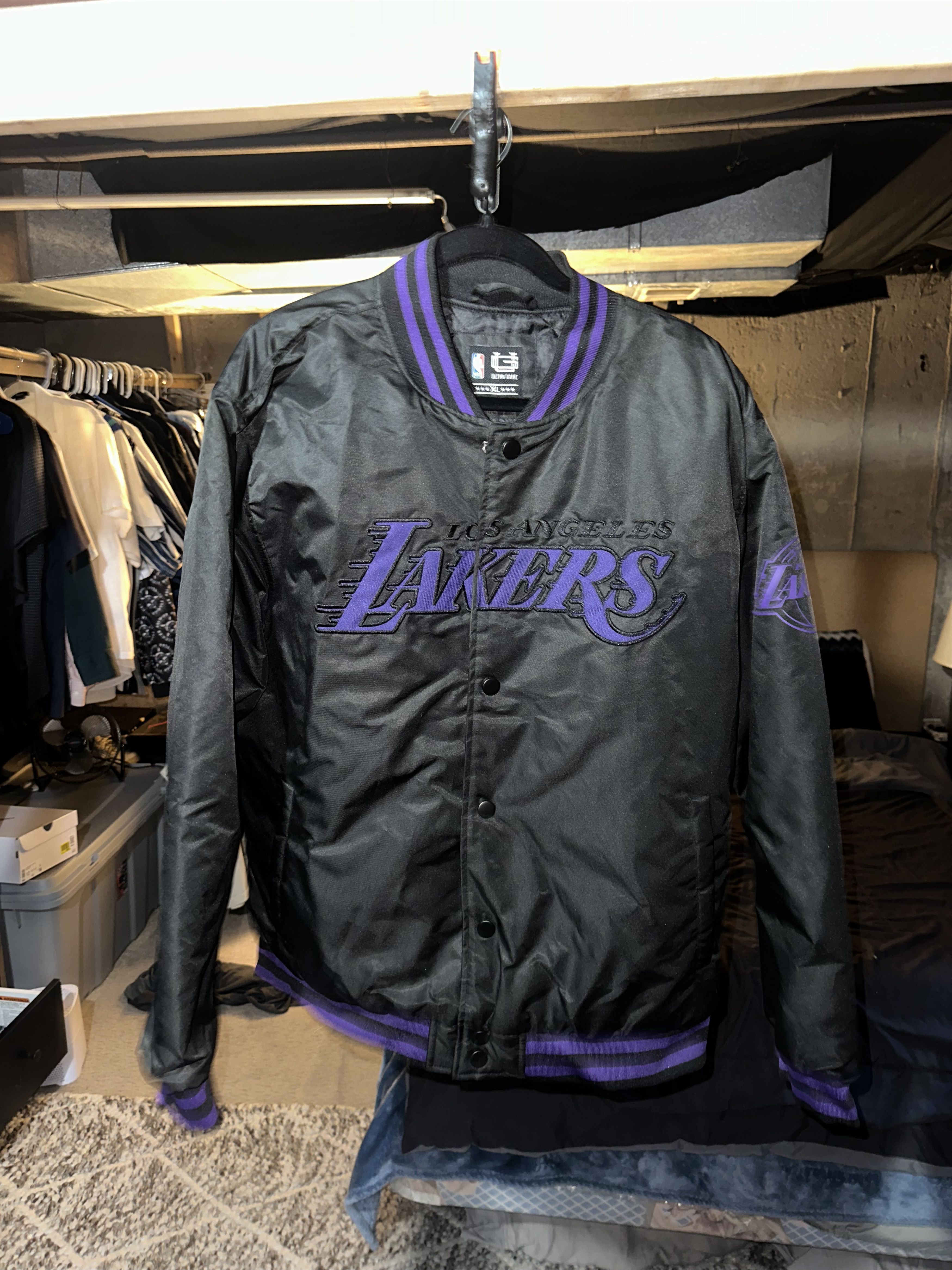 Other Black Lakers Bomber Size US XL / EU 56 / 4 - 1 Thumbnail