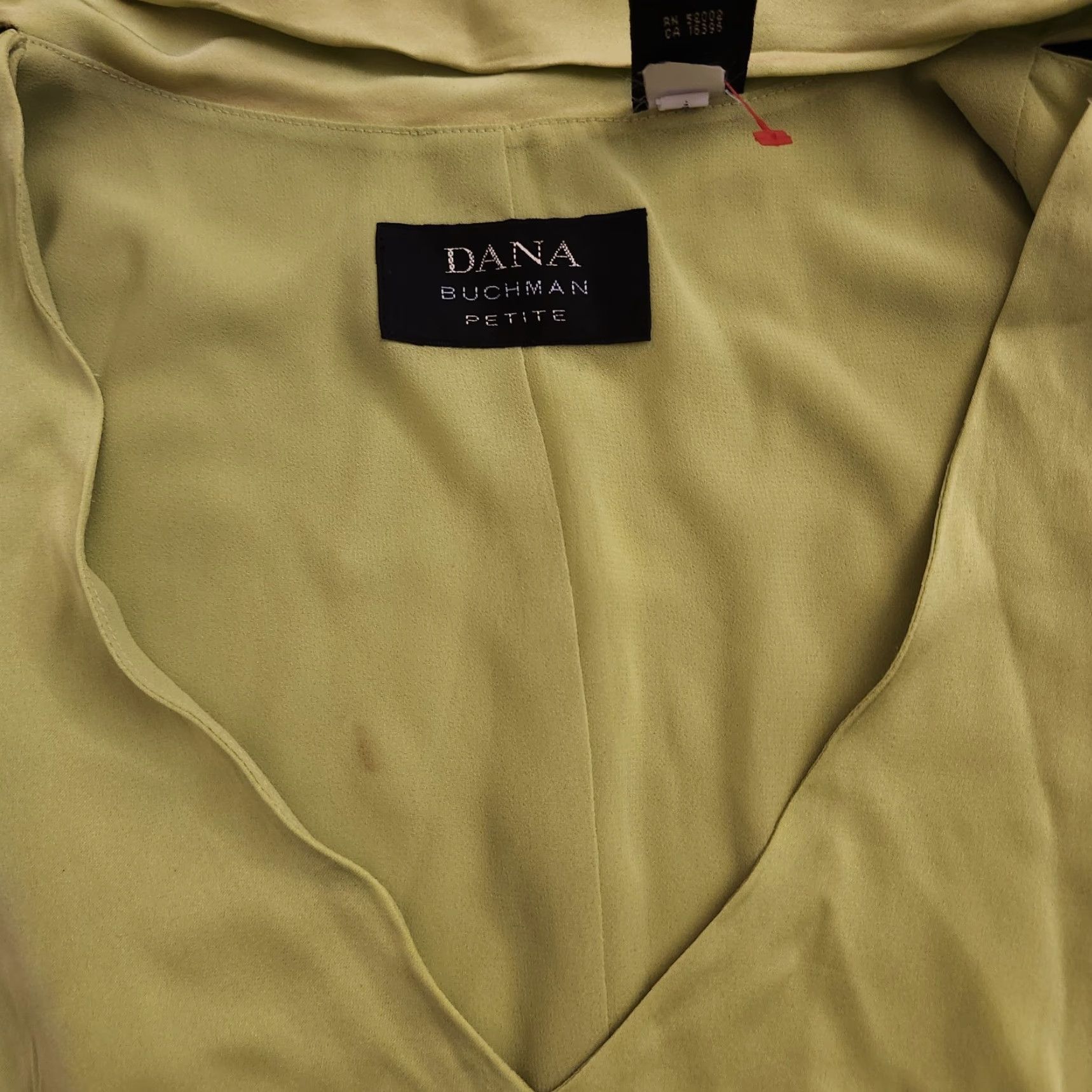 Vintage VINTAGE Dana Buchman Blouse Sleeveless V-Neck Tie Neck Silk Blend Lime Green 8P Petite Women Shirt Size M / US 6-8 / IT 42-44 - 7 Thumbnail
