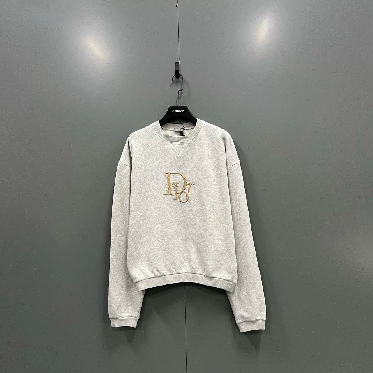 dior gray logo embroidered sweatshirt size L