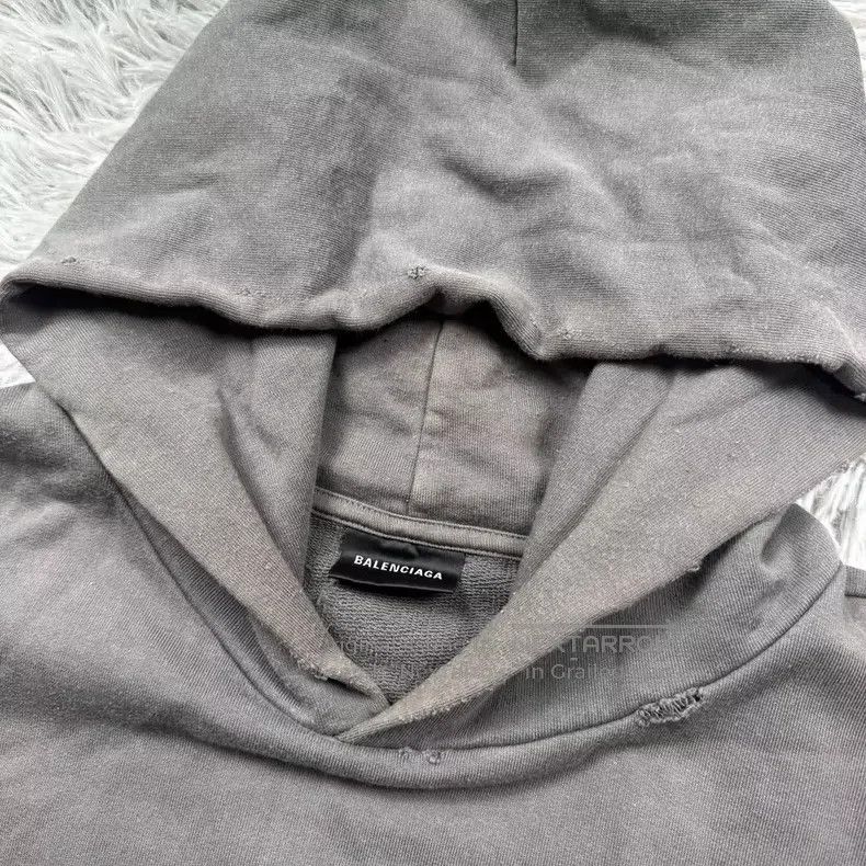 Balenciaga Balenciaga Distressed Gray Coke Hoodie Size US S / EU 44-46 / 1 - 2 Thumbnail