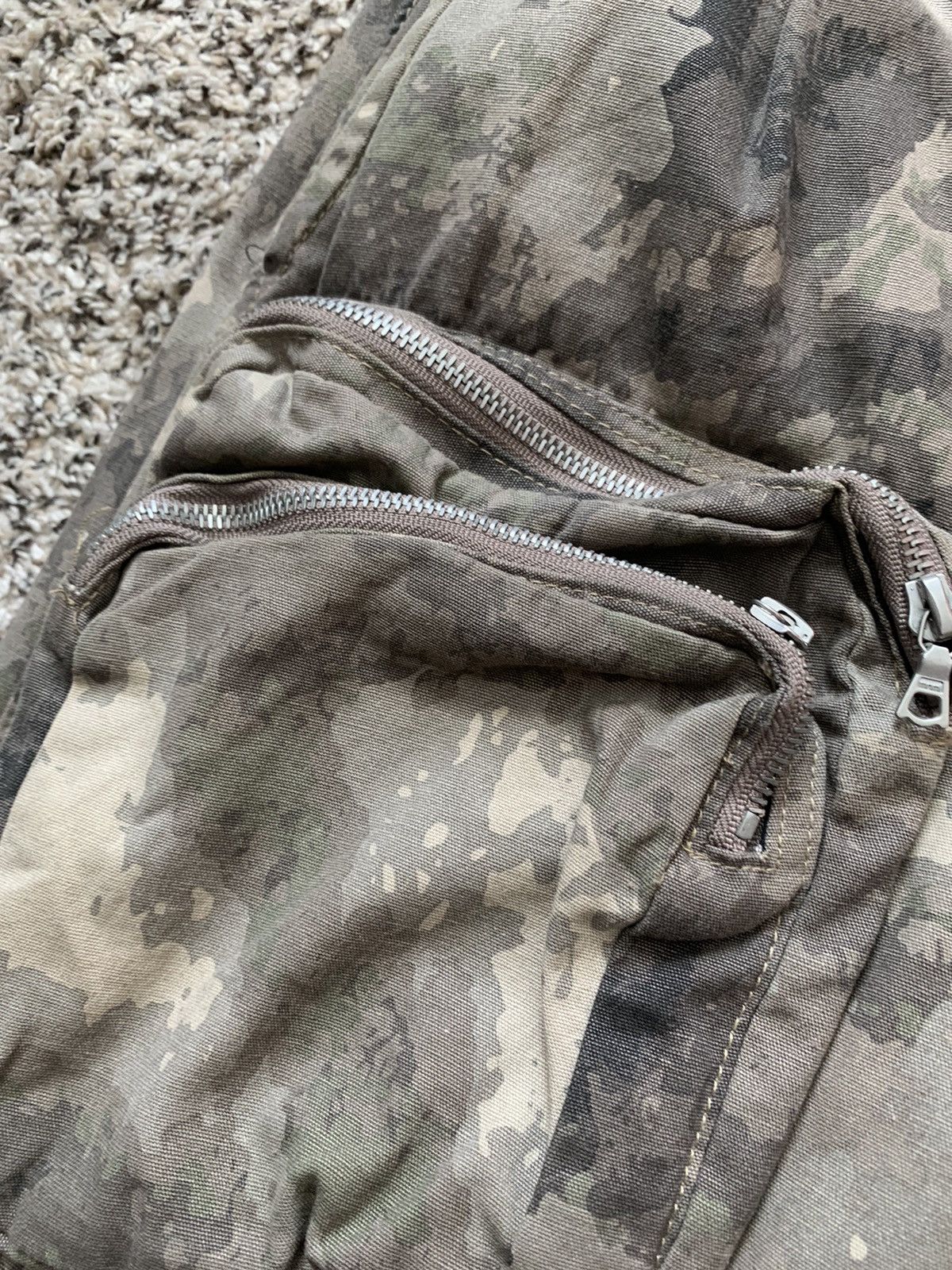 MNML MNML Camo Cargos Size US 31 - 3 Thumbnail