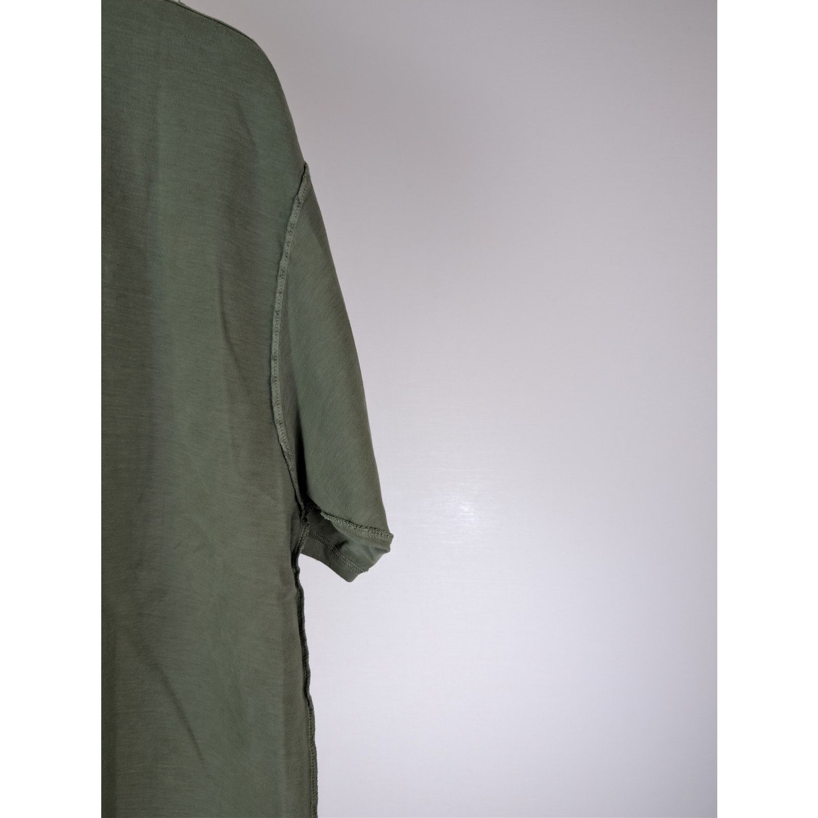 Balenciaga o1rshd1 Contrast Logo Embroidery T-Shirt in Green Size US L / EU 52-54 / 3 - 13 Thumbnail