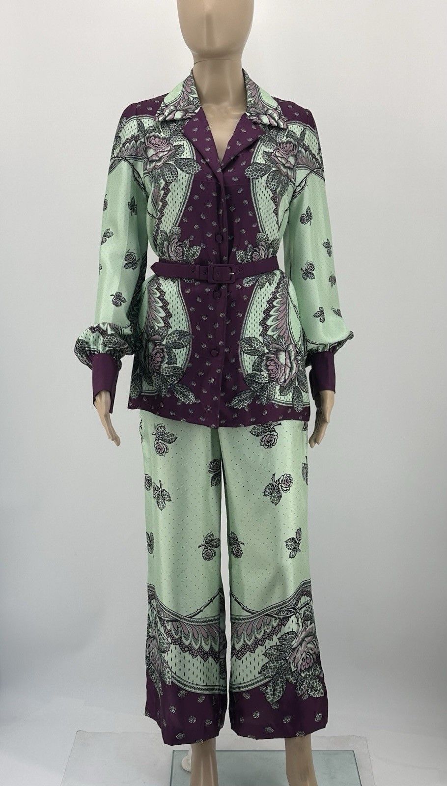 Gucci New Gucci Woman's Blouses Silk Size -IT-40 Size S / US 4 / IT 40 - 2 Thumbnail