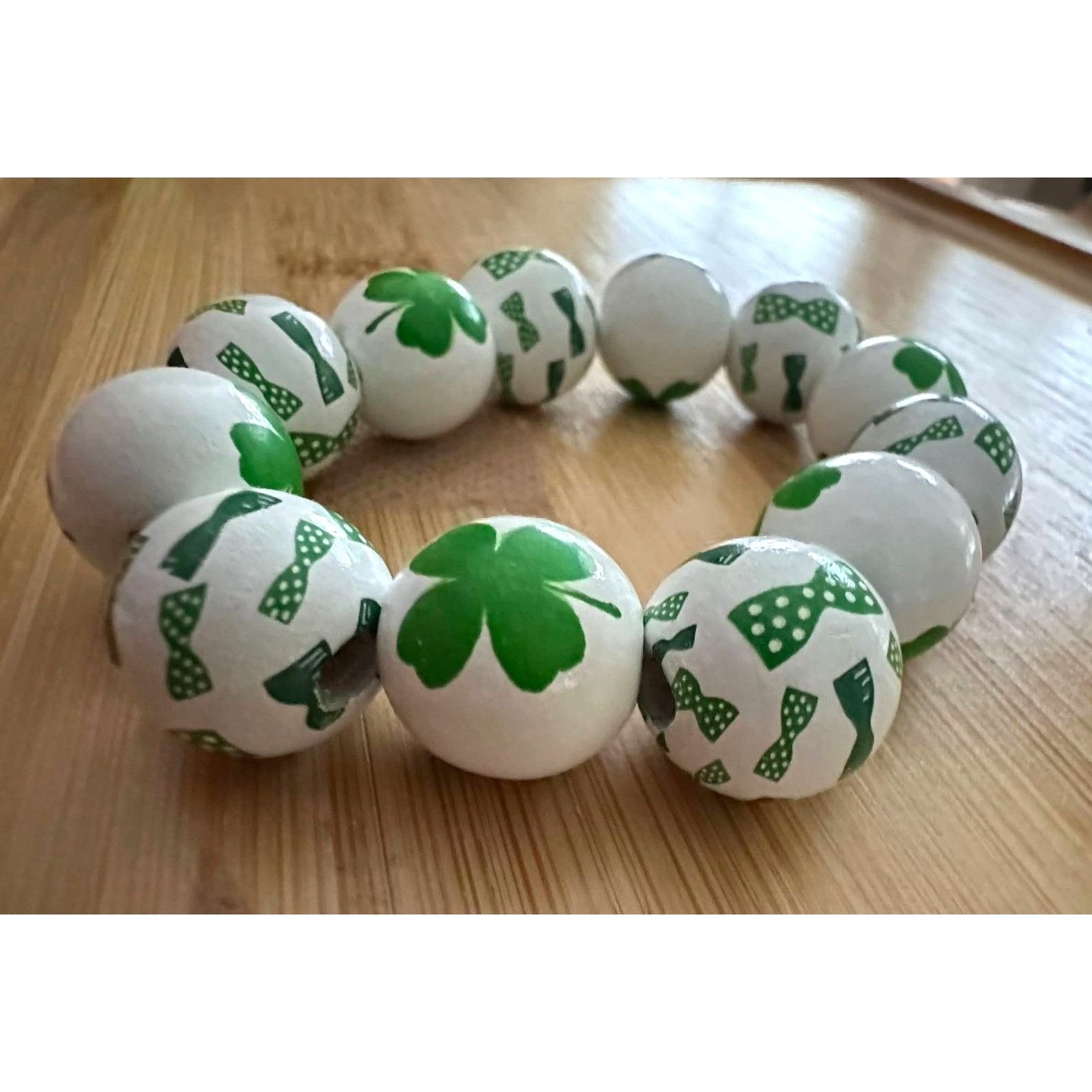 Handmade Luck of the Irish Clover Wood Beaded Stretch Bracelet St Pat Size ONE SIZE - 9 Thumbnail