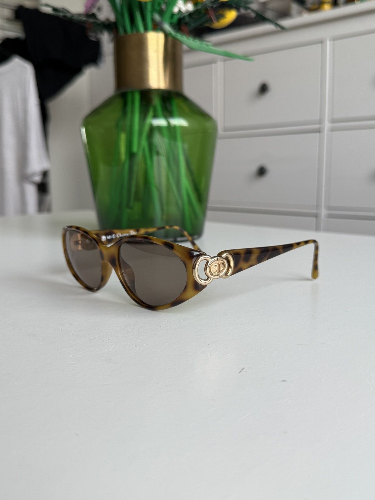 Dior Vintage 90s Christian Dior oval sunglasses old money luxury Size ONE SIZE - 3 Thumbnail