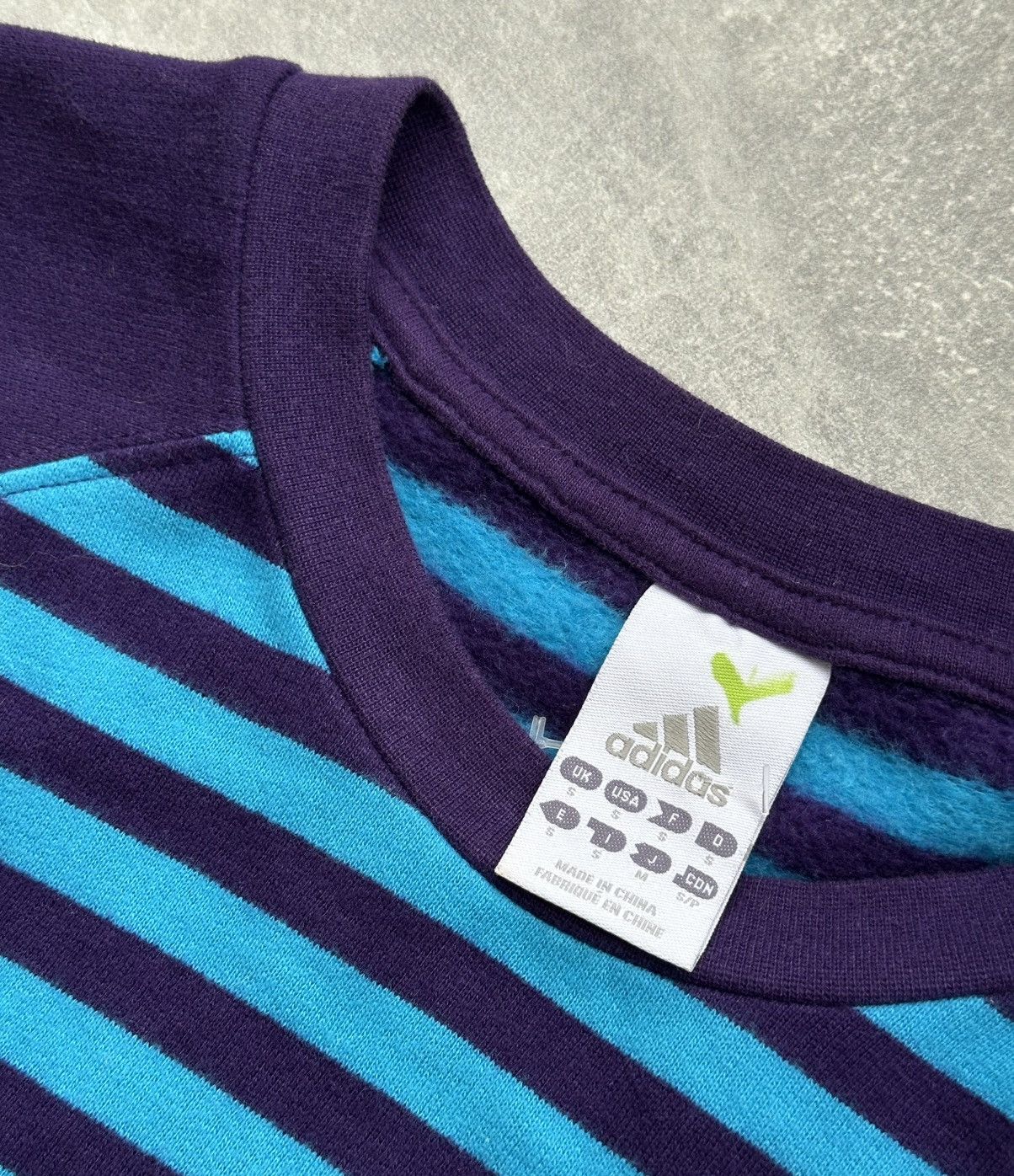 Adidas Real Madrid 2012 Club Soccer Sweatshirt Adidas – Size S Size US S / EU 44-46 / 1 - 8 Thumbnail