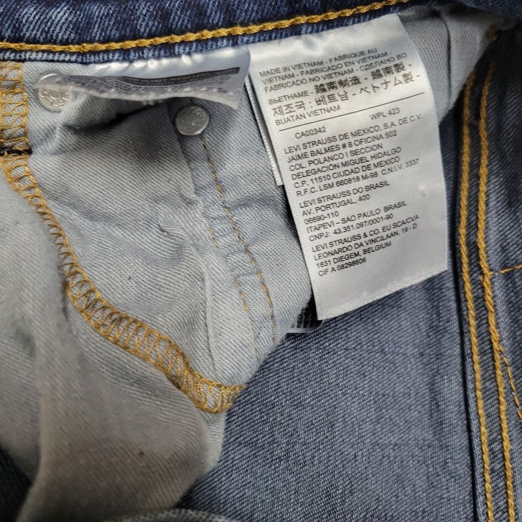 Levi's Levi's 502 Slim-Fit Blue Jeans Size 33/30 Men's Excellent Co Size US 33 - 9 Thumbnail