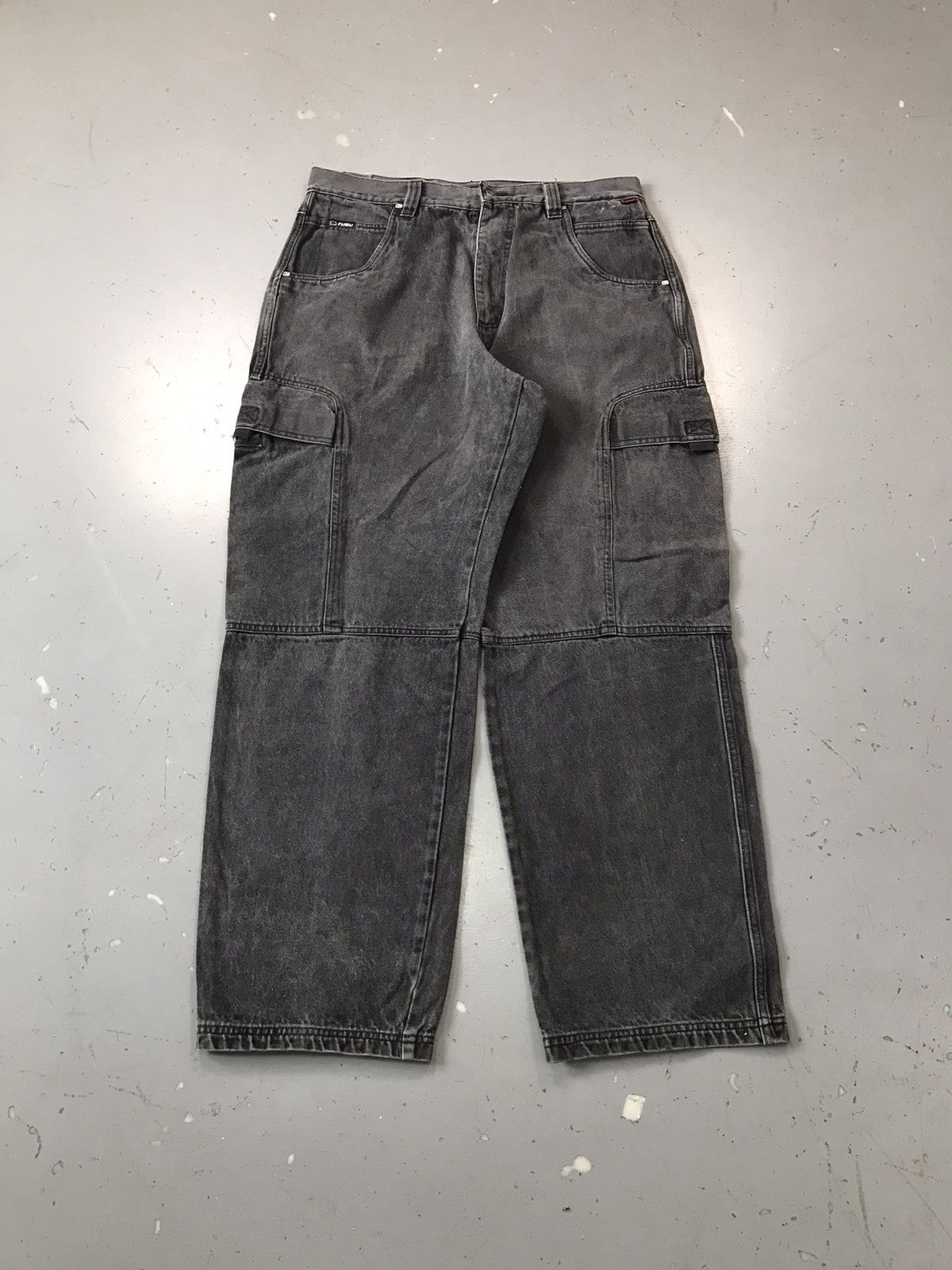 Fubu Vintage faded Fubu apparel company big pocket cargo denim Size US 38 / EU 54 - 1 Thumbnail