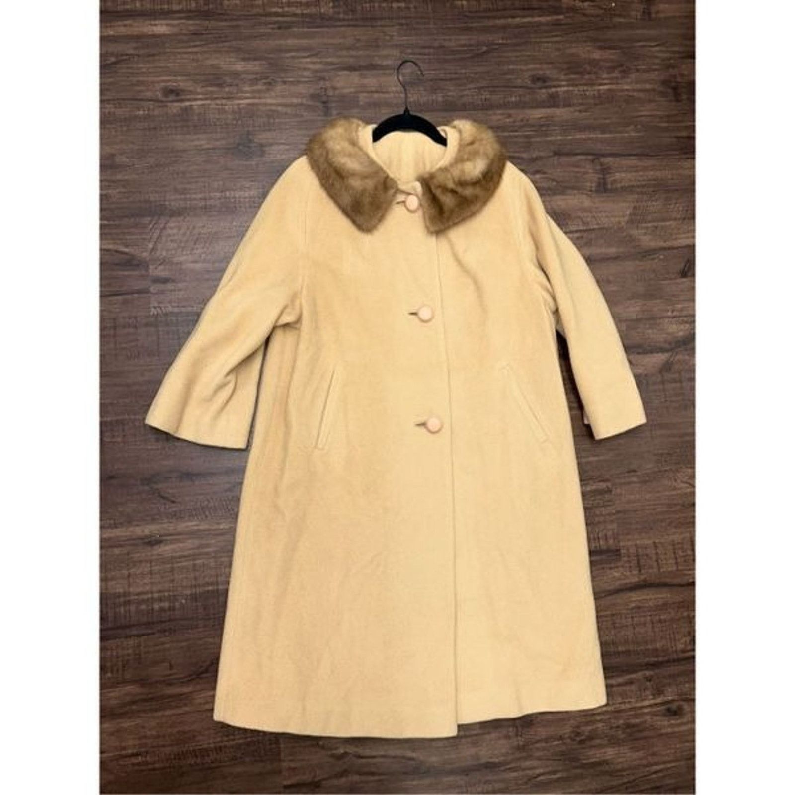 Anthropologie National Board Tan Cashmere Button Fur-Lined Coat Size 38 Size M / US 6-8 / IT 42-44 - 1 Thumbnail