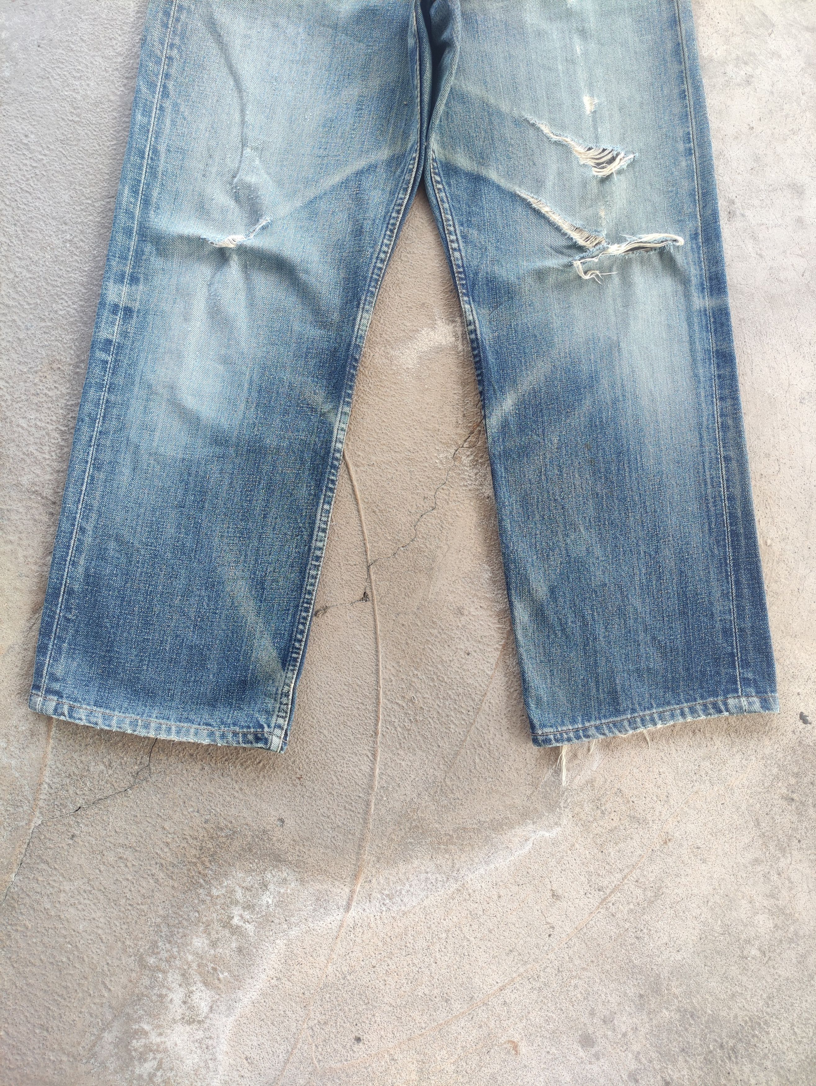 Japanese Brand Vintage Levis Japan Jean Distressed Faded Denim Pants Size US 30 / EU 46 - 4 Thumbnail