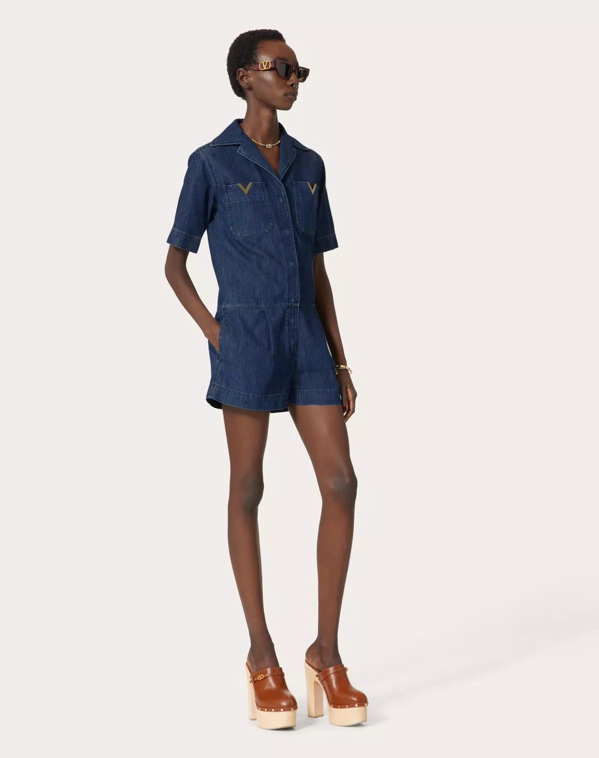 Valentino o1s1wg110625 Chambray Denim Jumpsuit in Medium Blue Size 25" / US 0 / IT 36 - 3 Thumbnail