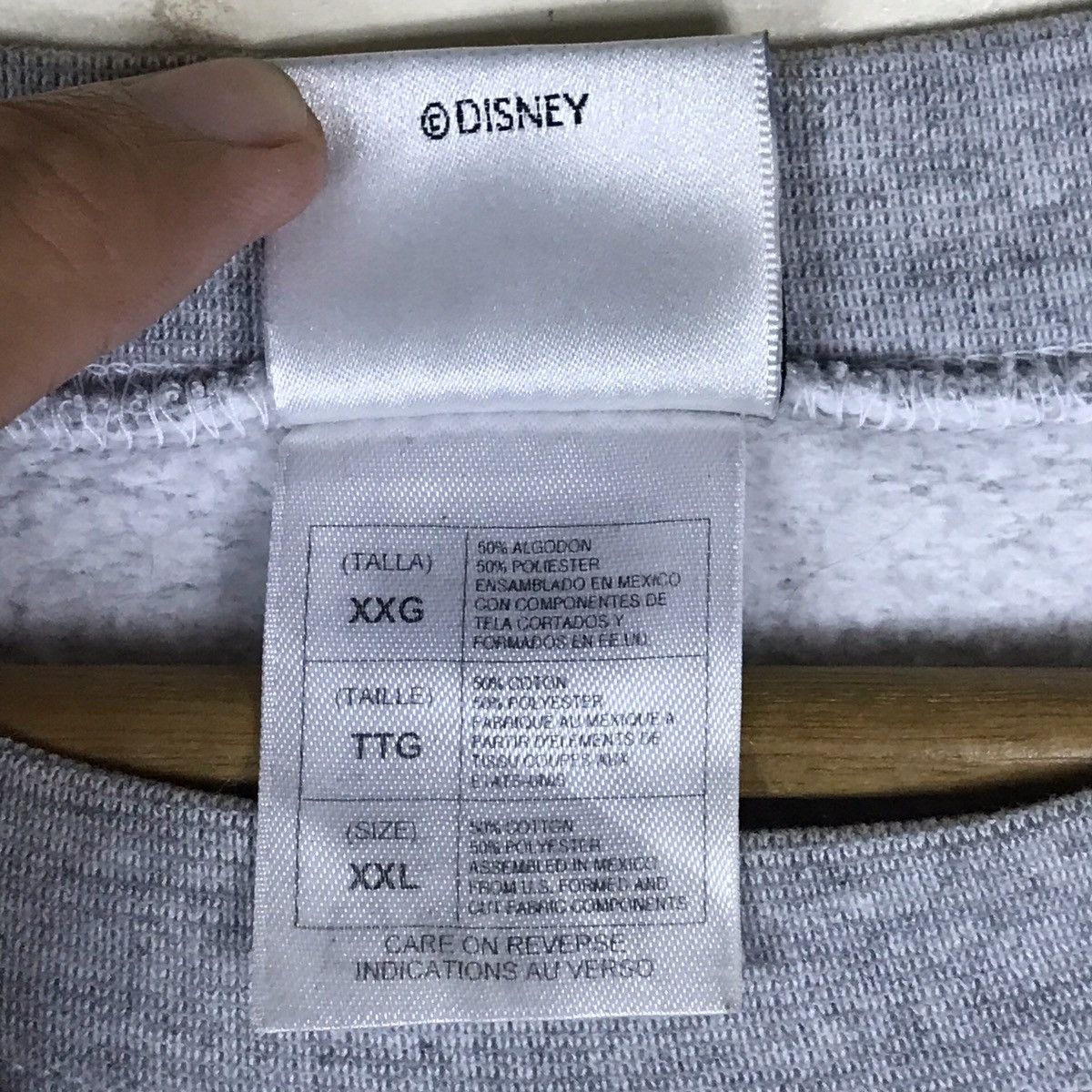 Disney Vintage The Disney Store EEYORE Cartoon Pullover Jumper Size US XXL / EU 58 / 5 - 6 Thumbnail