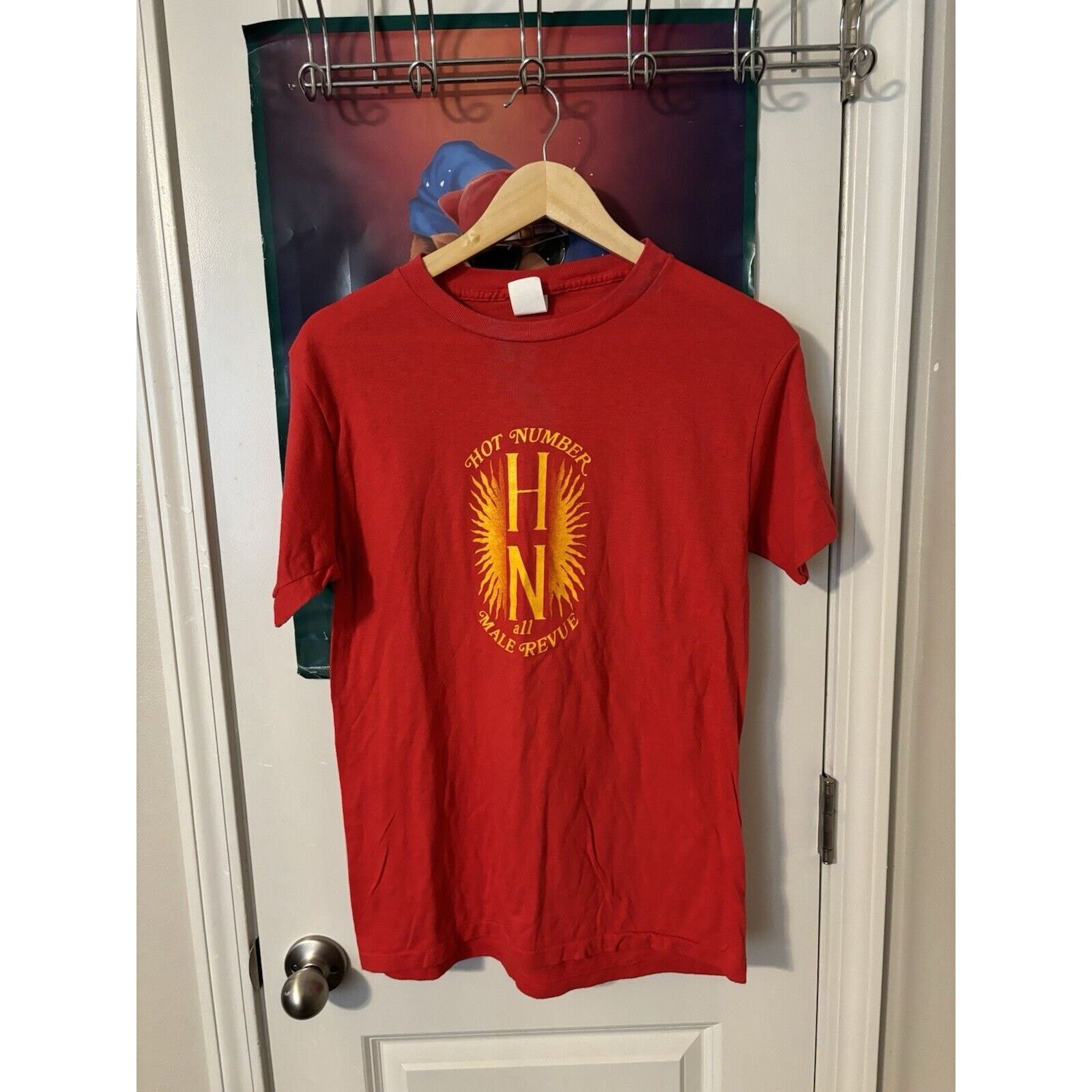 Other Vintage Hot number all male rare red 90s T-shirt size large Size US L / EU 52-54 / 3 - 1 Thumbnail