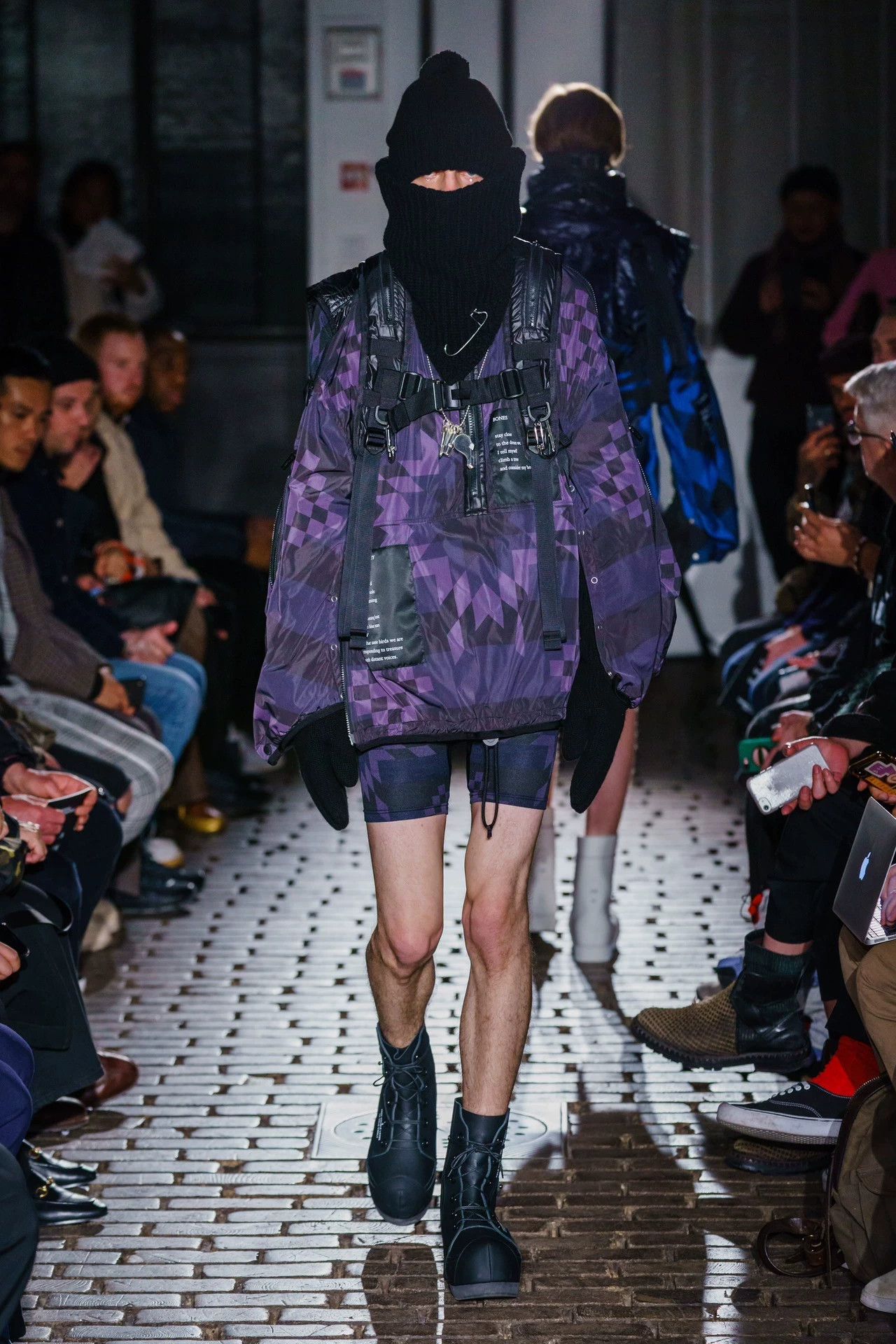 Takahiromiyashita The Soloist. TAKAHIROMIYASHITA The Soloist 19FW Knit Turtleneck Vest Size ONE SIZE - 6 Thumbnail