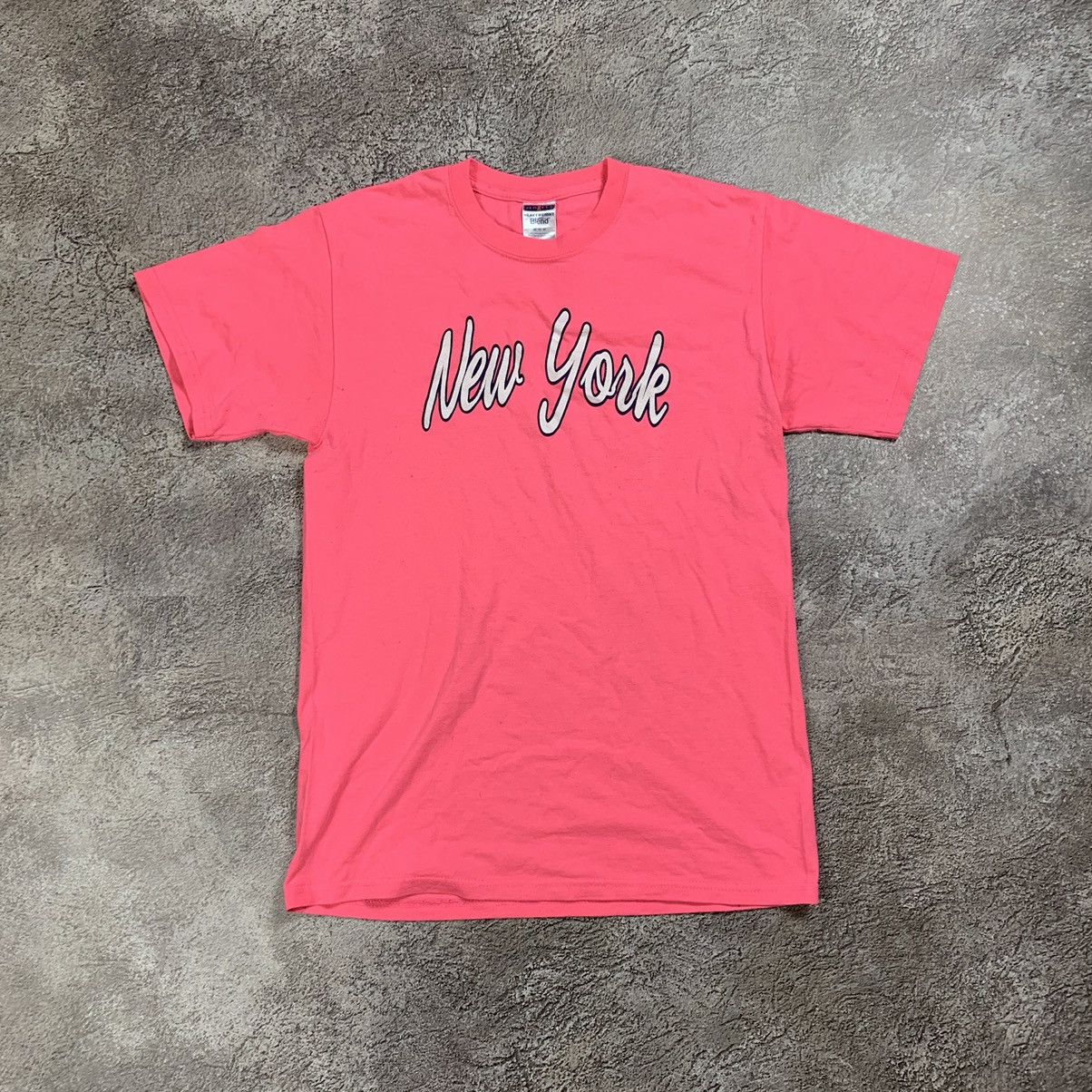 Vintage Vintage Y2K New York Graphic Tee Pink Streetwear 90s Baggy M Size US M / EU 48-50 / 2 - 1 Thumbnail