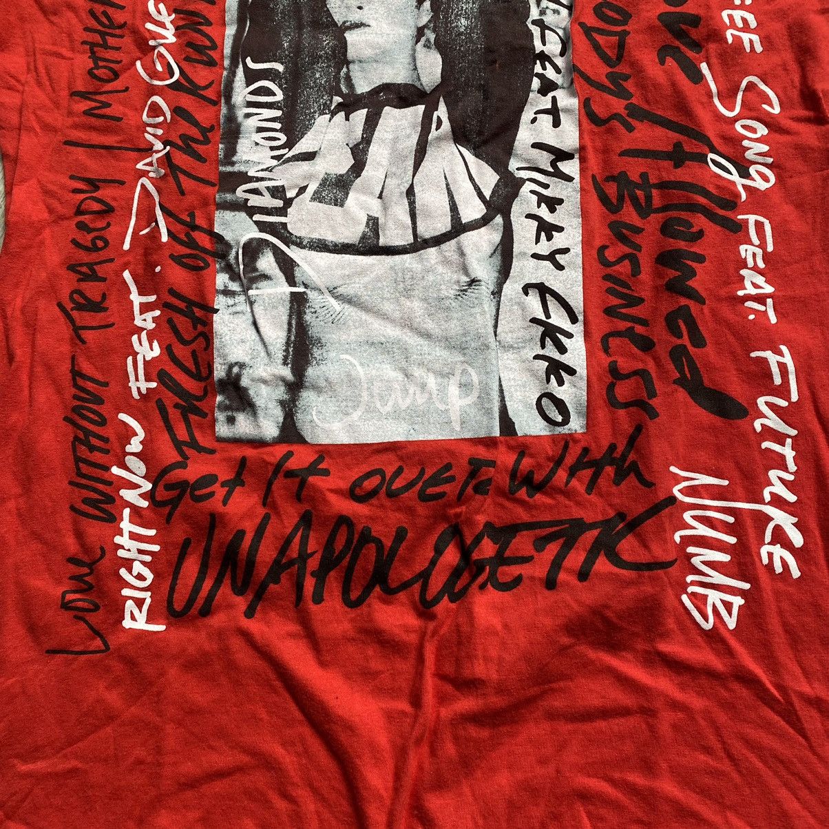 Band Tees RIHANNA Y2K TOUR LOST IN PARADISE DIAMONDS T SHIRT Size US S / EU 44-46 / 1 - 4 Thumbnail