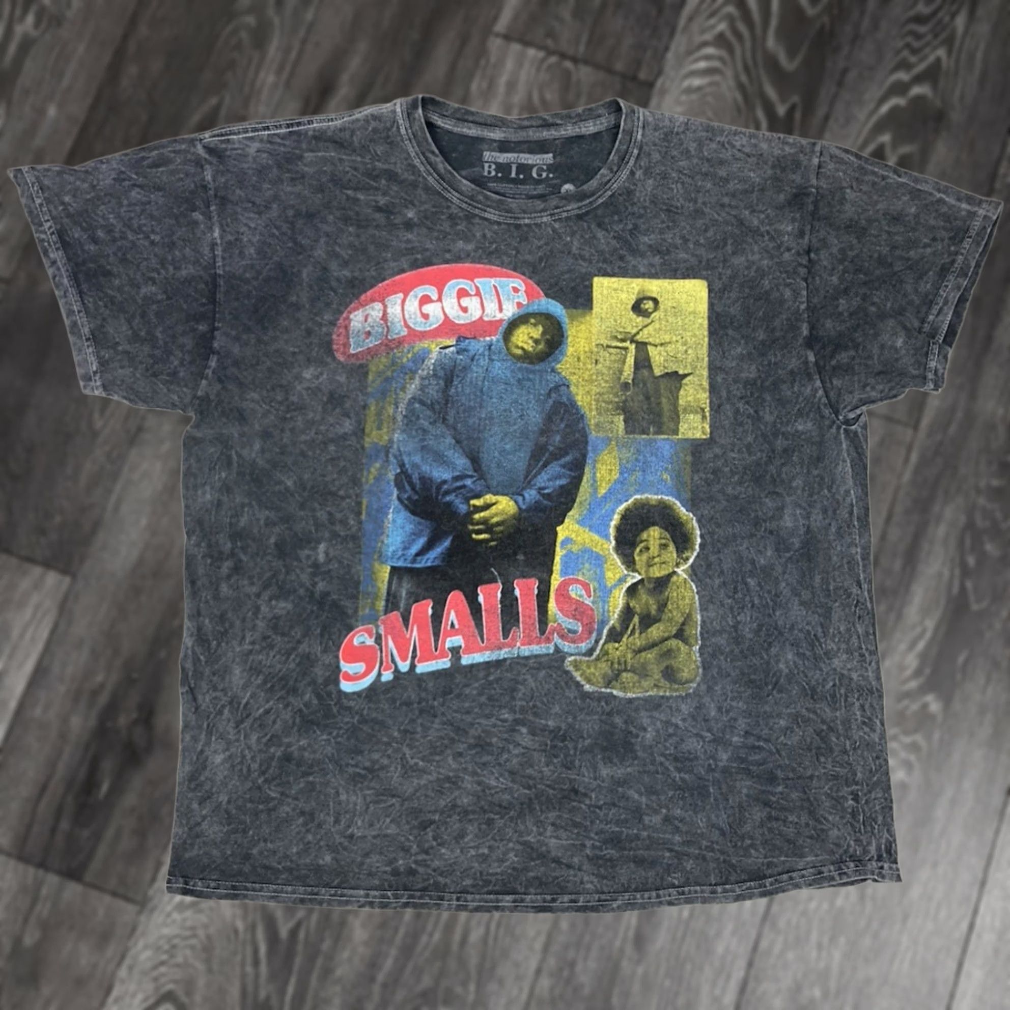 Vintage VINTAGE The Notorious BIG Biggie Graphic T-shirt Women XL Black Acid Wash Hip Hop Music Shirt Size XL / US 12-14 / IT 48-50 - 1 Thumbnail