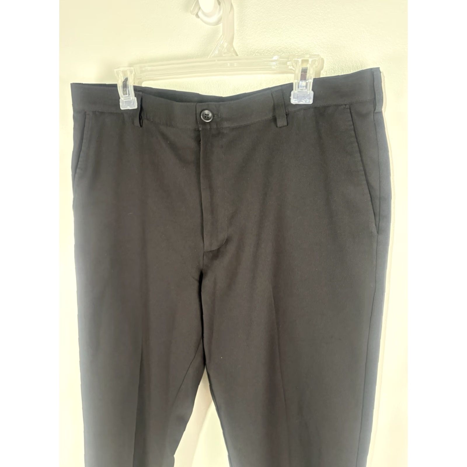 Izod Izod Golf Dress Pants Men Black 36 Waist 36x30 Straight Front Button Zip Pockets 100% Polyester Machine Washable Regular Size 36 Izod Golf Dress Pants Size US 36 / EU 52 - 2 Thumbnail