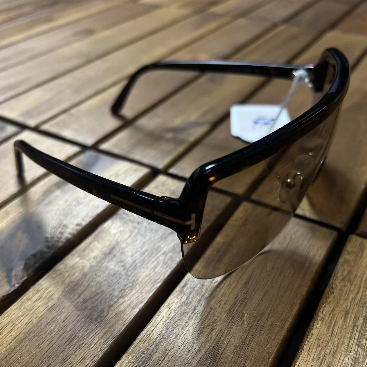 Tom Ford TOM FORD SUNGLASSES ~ ANGUS02 ~ Size ONE SIZE - 4 Thumbnail