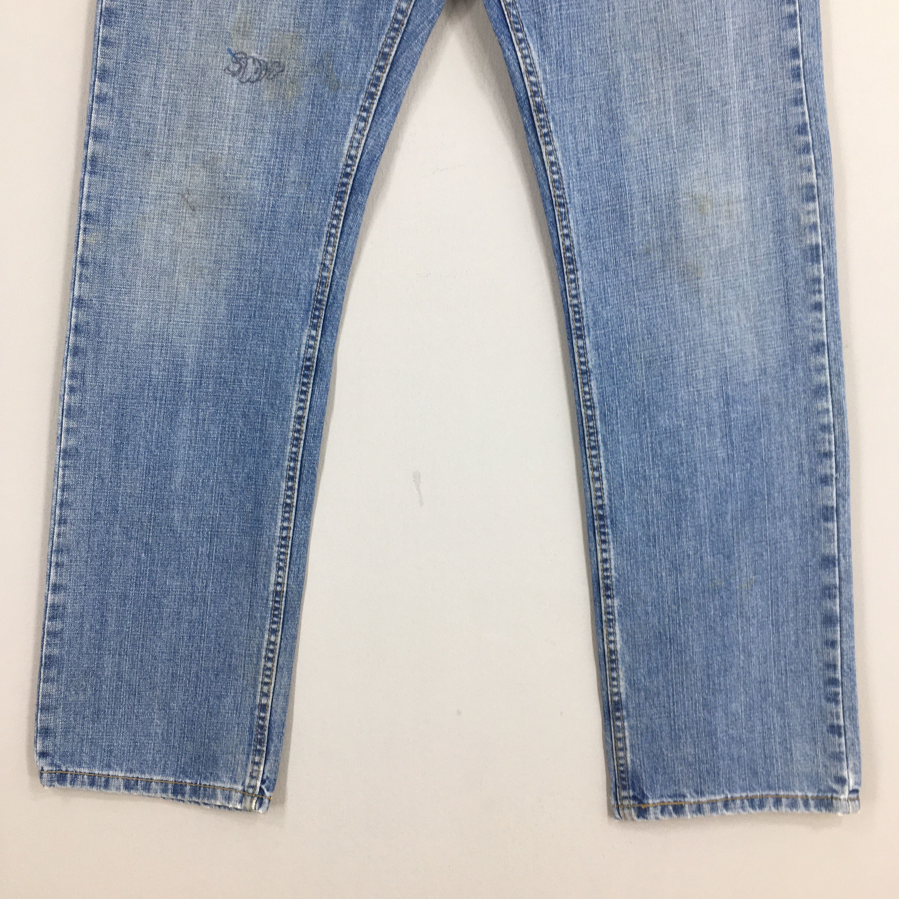 Levi's Size 30x30.5 Vintage Levi's 514 Faded Blue Jeans Size US 30 / EU 46 - 4 Thumbnail