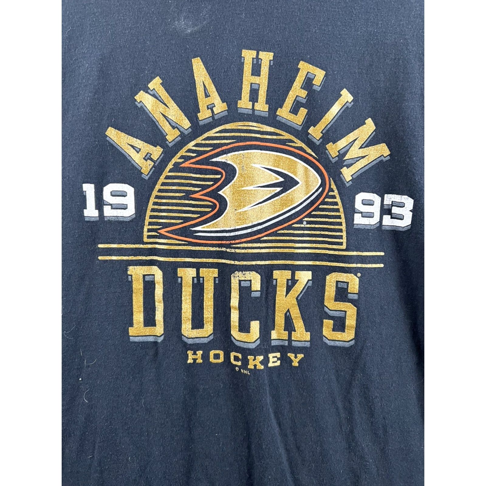 Jerzees VINTAGE Jerzees Anaheim Ducks T-Shirt NHL 1993 Short Sleeve Mens XL Black Logo 80s 90s Men T-Shirt Hers? Size US XL / EU 56 / 4 - 2 Thumbnail