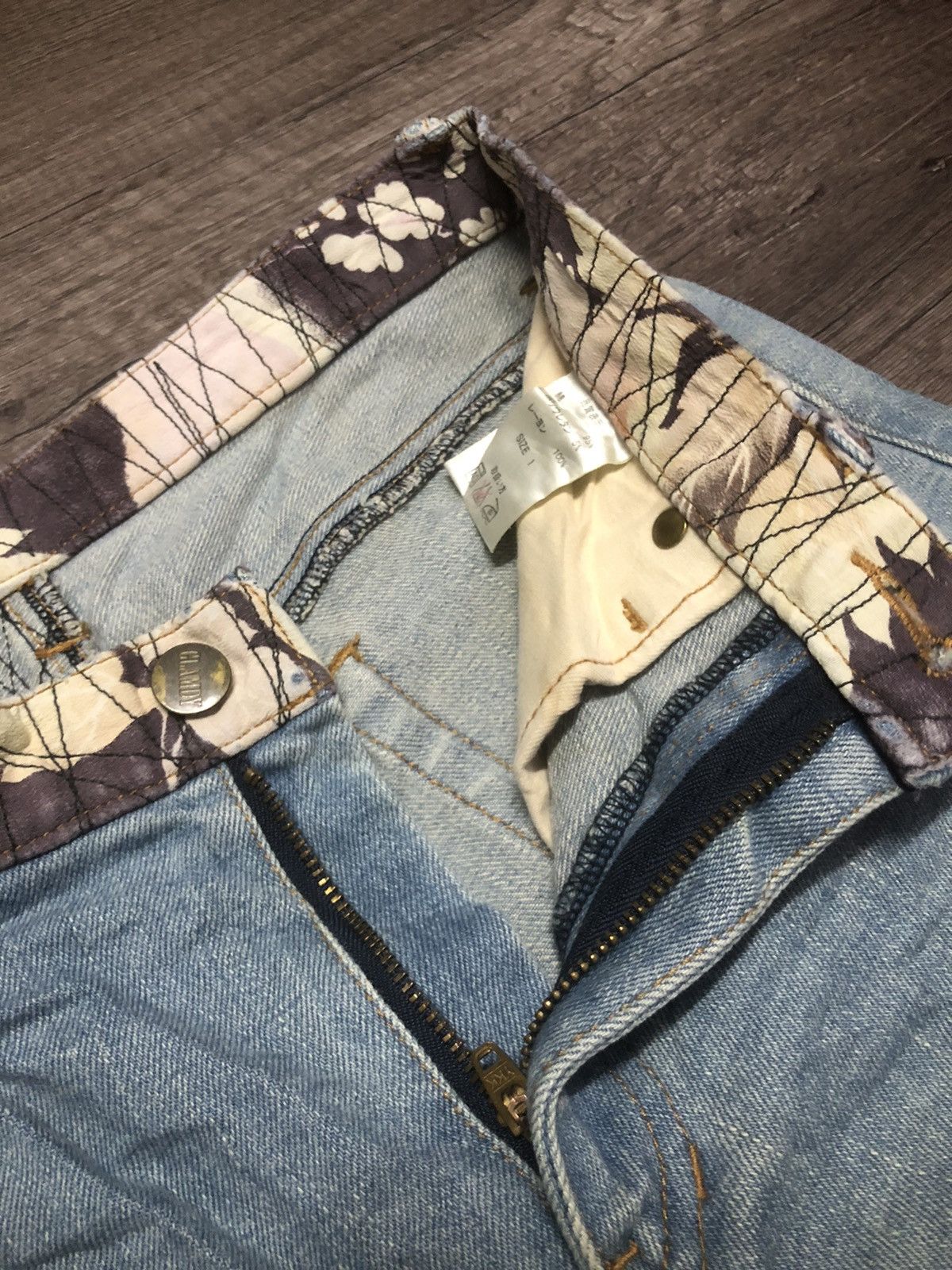 Le Grande Bleu (L.G.B.) RARE JAPANESE BRAND GLAMDY JEANS Size US 28 / EU 44 - 18 Thumbnail
