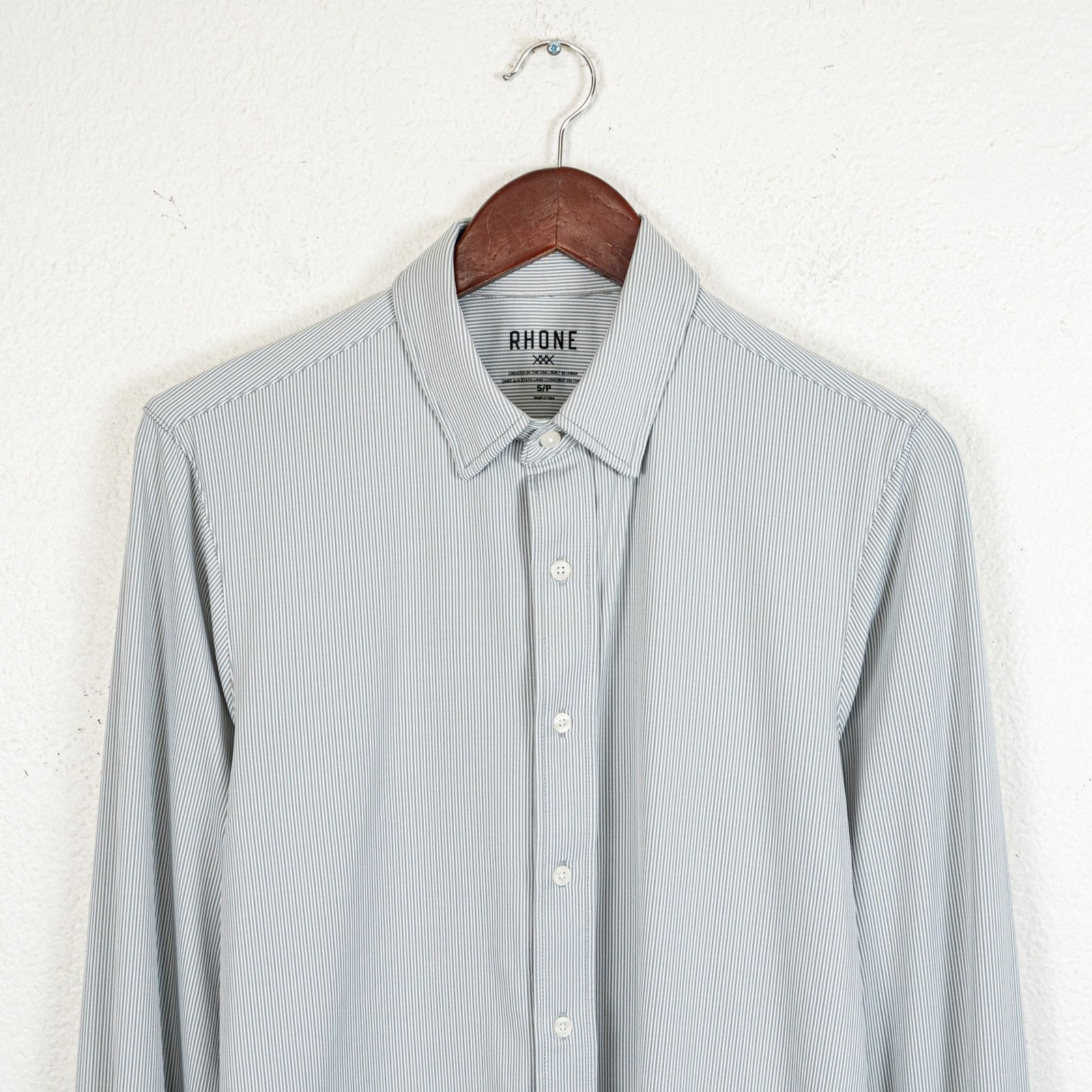 Rhone Rhone Commuter Shirt Button up Gray white striped stretch Size US S / EU 44-46 / 1 - 2 Thumbnail