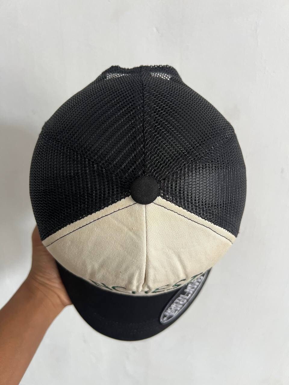 Hat Club Manchester Historical Revolution Anti Label Trucker Hat Size ONE SIZE - 7 Thumbnail