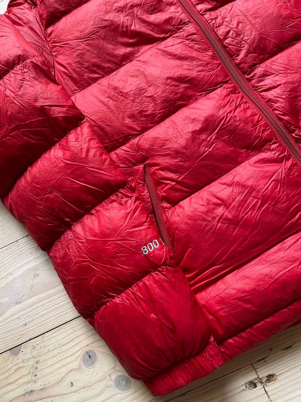 The North Face The north face vintage limited red puffer jacket Size US S / EU 44-46 / 1 - 3 Thumbnail