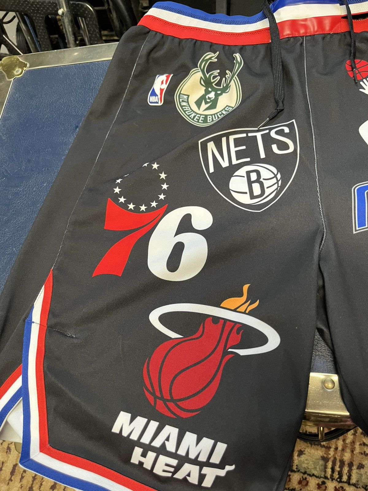 Supreme Supreme SS18 NBA Shorts Medium Size US 34 / EU 50 - 4 Thumbnail