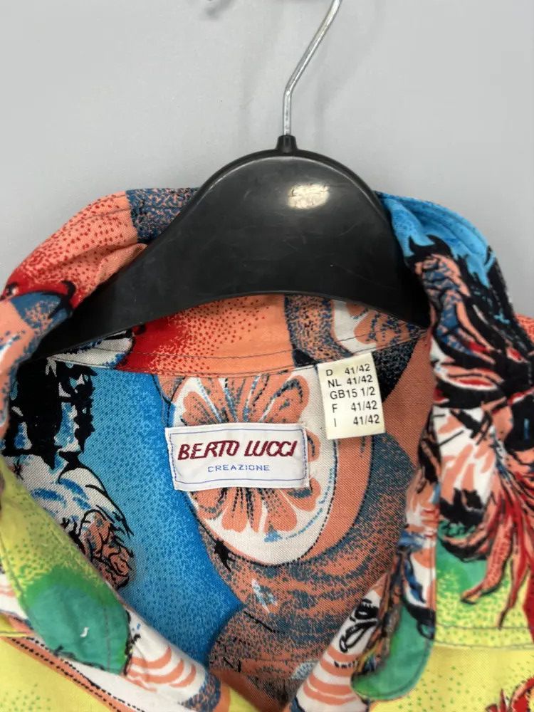 Vintage Vintage crazy shirts Hawaiian size M Size US M / EU 48-50 / 2 - 6 Thumbnail
