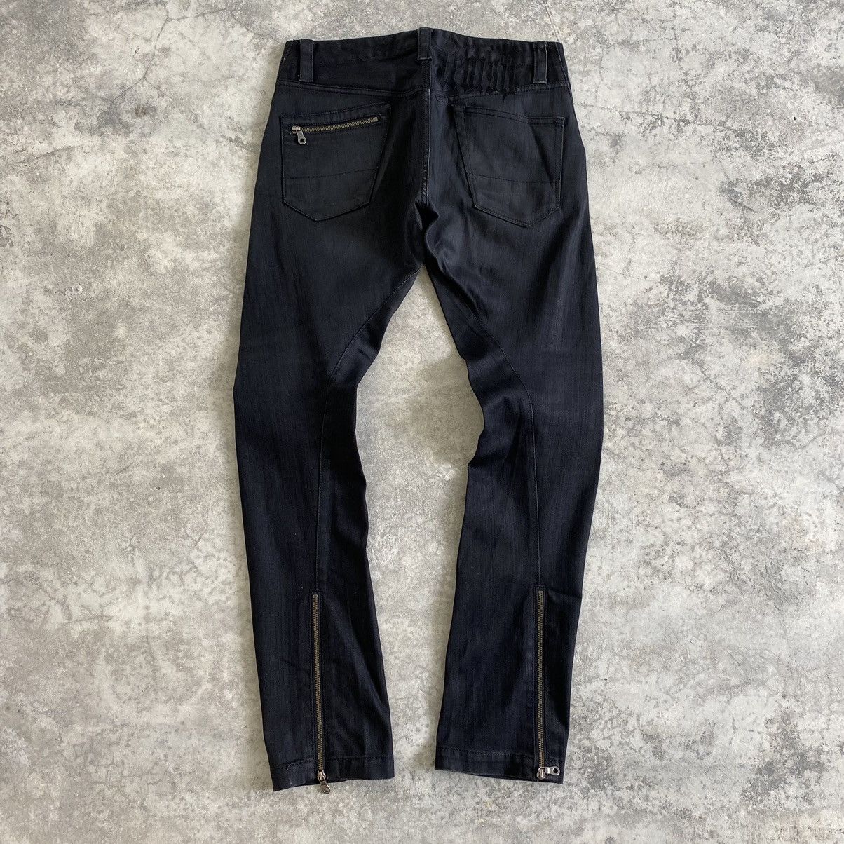 Japanese Brand Vintage Troiso Japan Curved Leg Coated Black Jeans Size US 31 - 2 Thumbnail