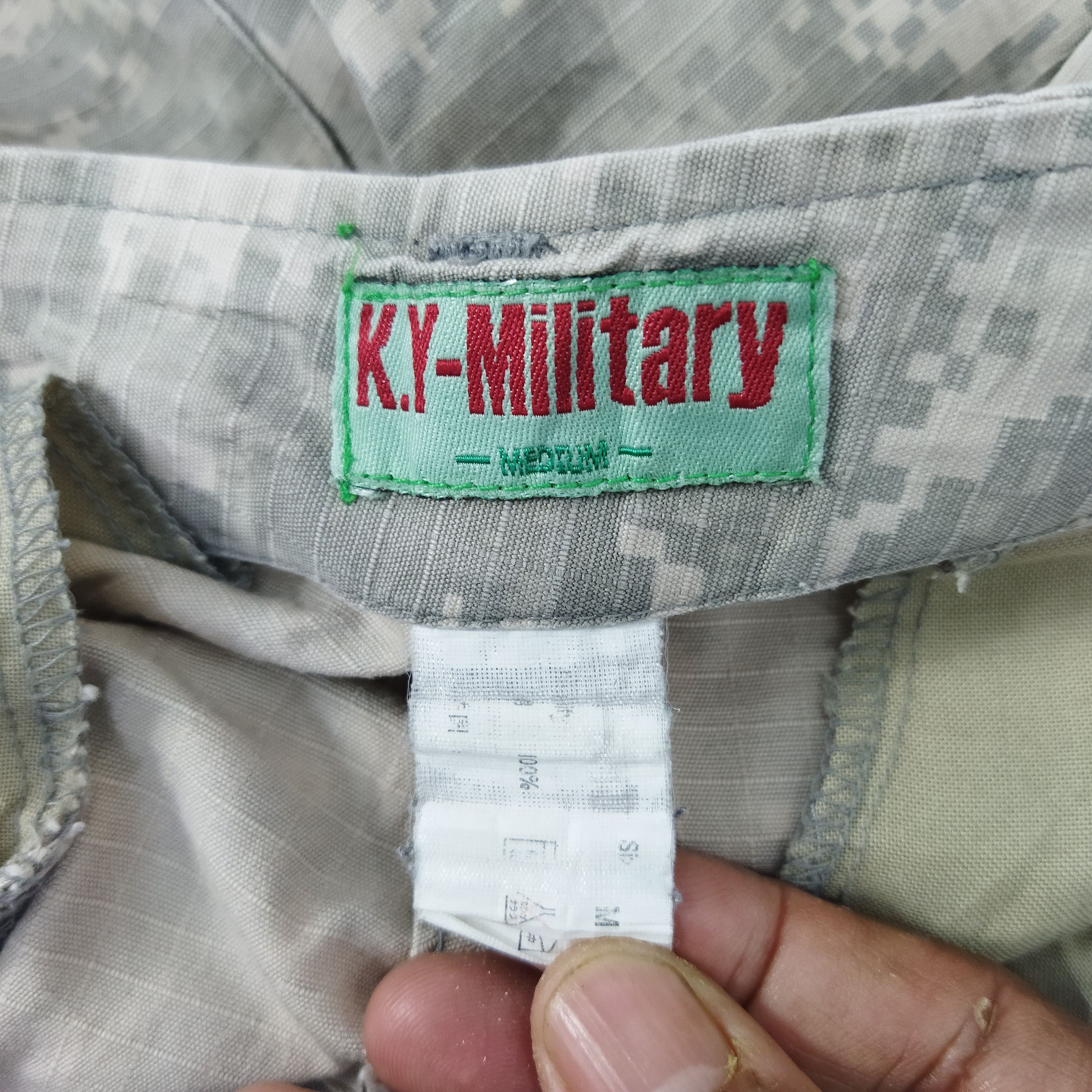 Other K.Y.Military FADED CAMO CARGO PANTS Size US 33 - 10 Thumbnail