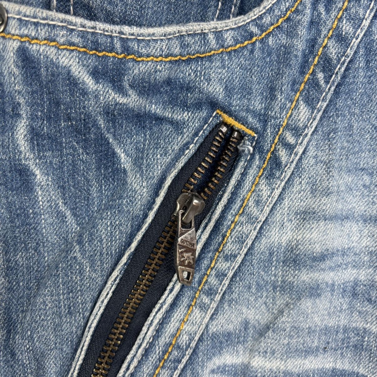 Gotcha × Vintage Vintage Gotcha Surf Embroidered Denim Jeans Size US 32 / EU 48 - 4 Thumbnail