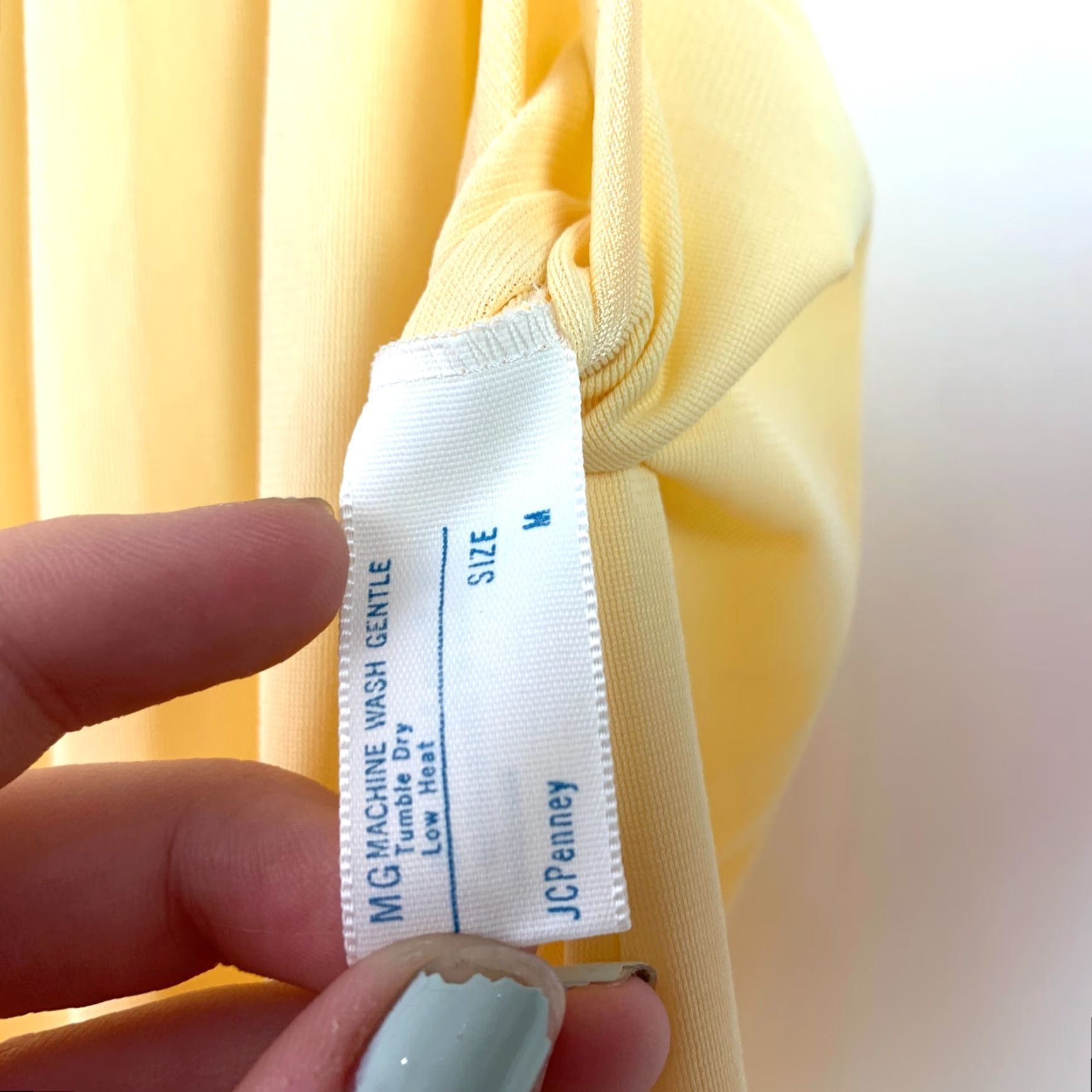 JCPenney VINTAGE JcPenney Yellow Nightgown Robe Set Misses Medium Nylon 1980s Size ONE SIZE - 4 Thumbnail