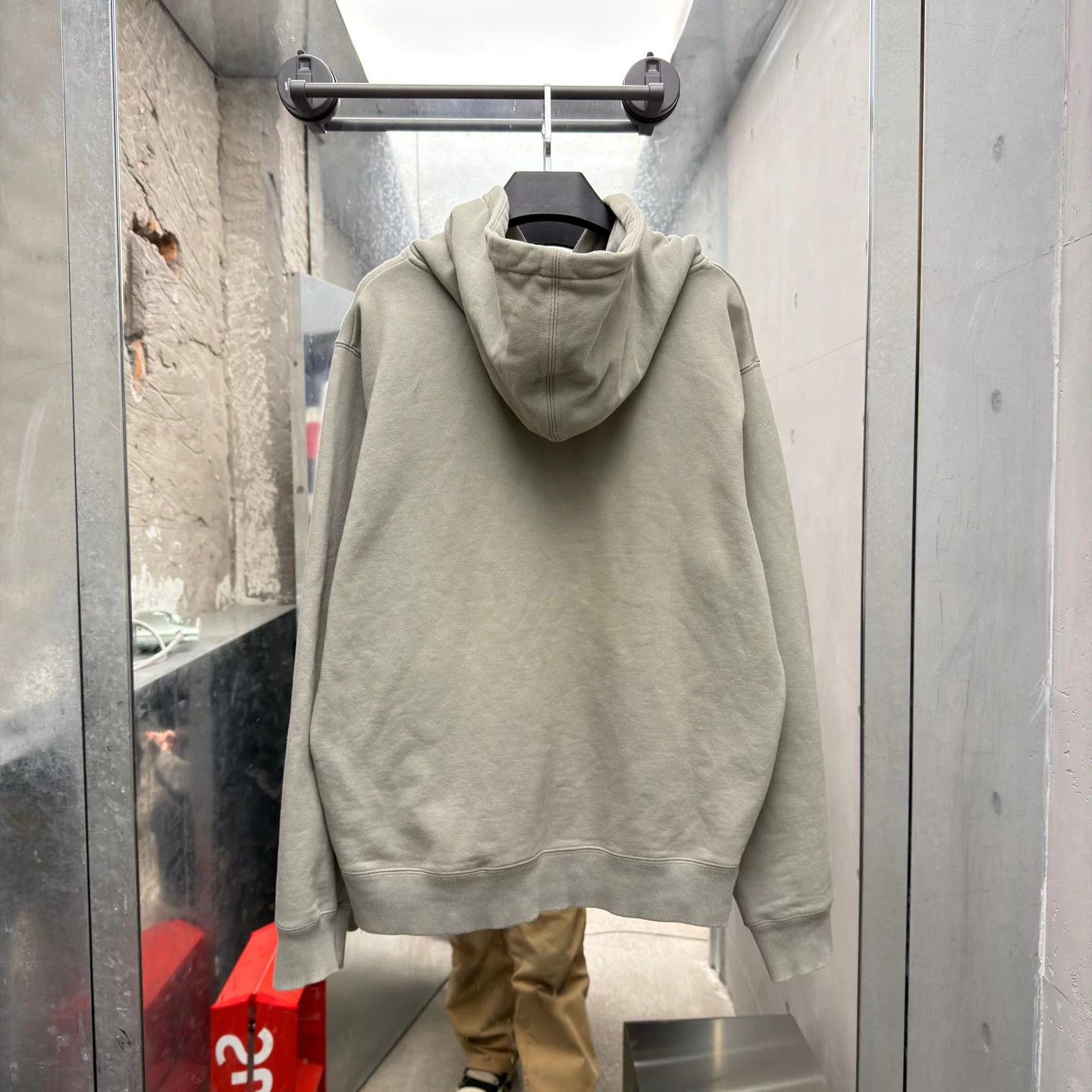 Dior Dior 1947 Badge Logo Gray Hoodie XL Size US XL / EU 56 / 4 - 2 Thumbnail