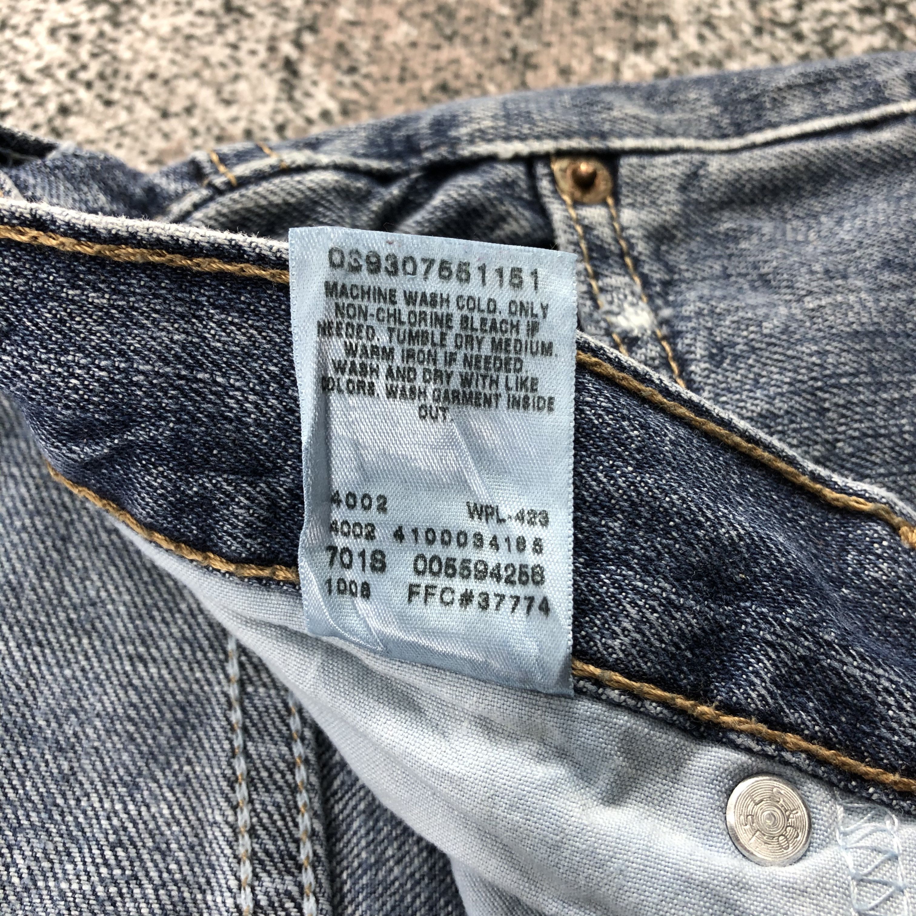 Levi's Vintage Levis 559 Jeans Faded Blue Denim KJ575 Size US 32 / EU 48 - 11 Thumbnail