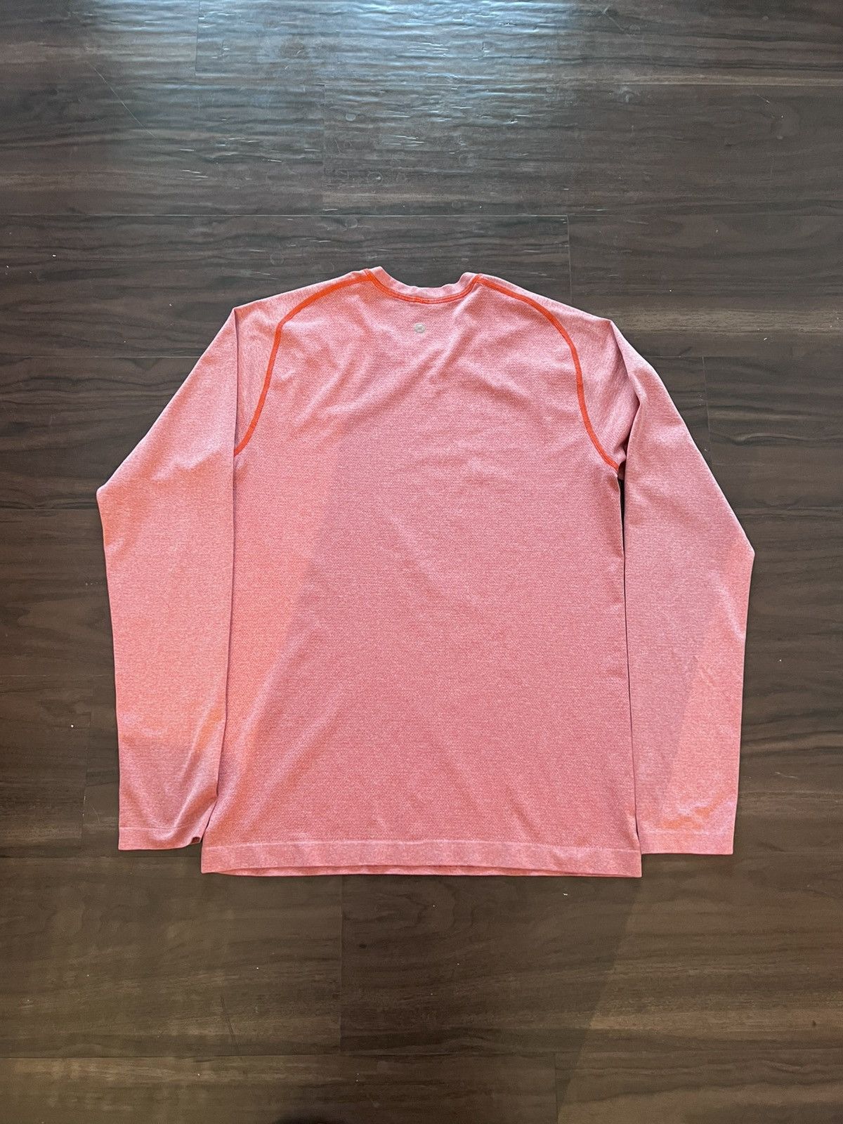 Lululemon Lululemon Long Sleeve T-Shirt Size US S / EU 44-46 / 1 - 2 Thumbnail