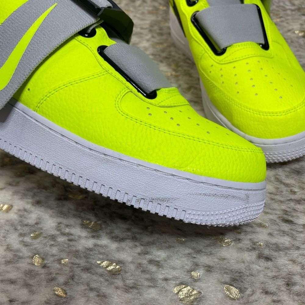 Nike Nike Air Force 1 Utility Neon Sneakers Size 9 Size US 9 / EU 42 - 2 Thumbnail